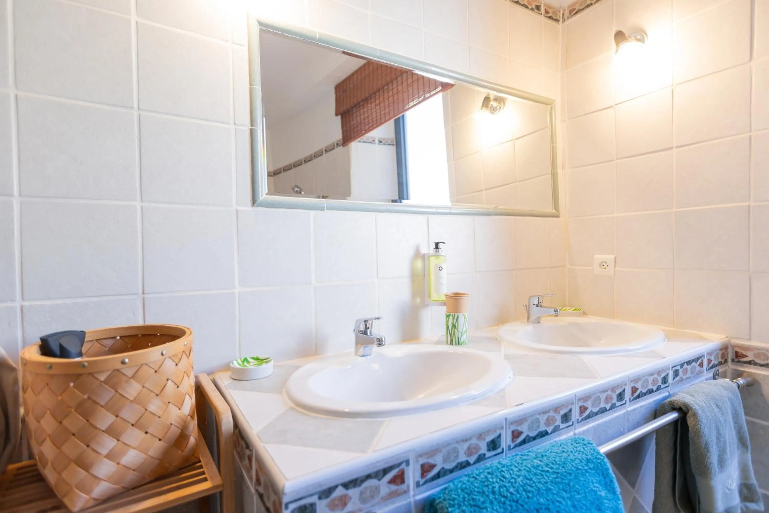 Bathroom in Le Mas Fraissinet