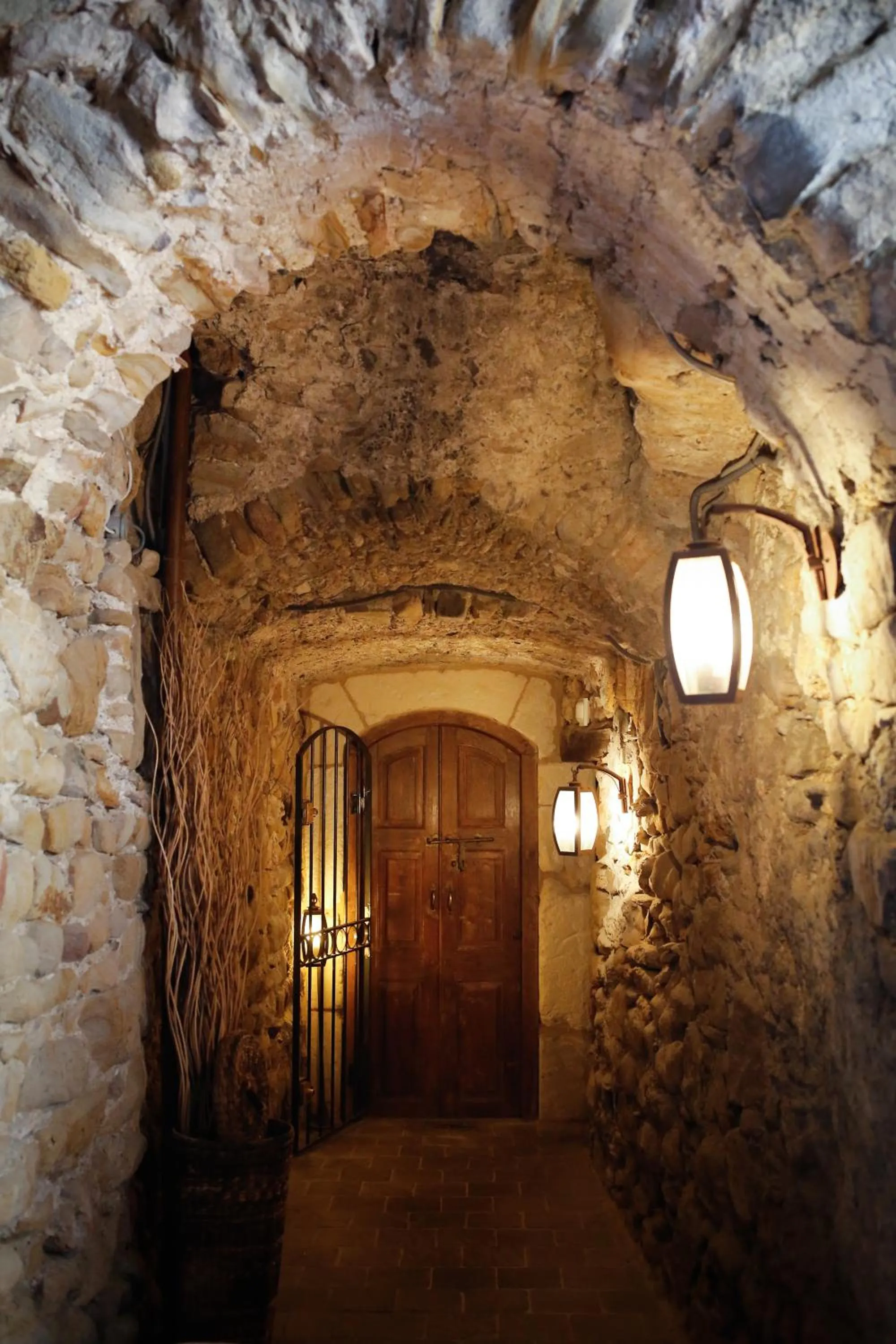 Property building in Le Mas Fraissinet