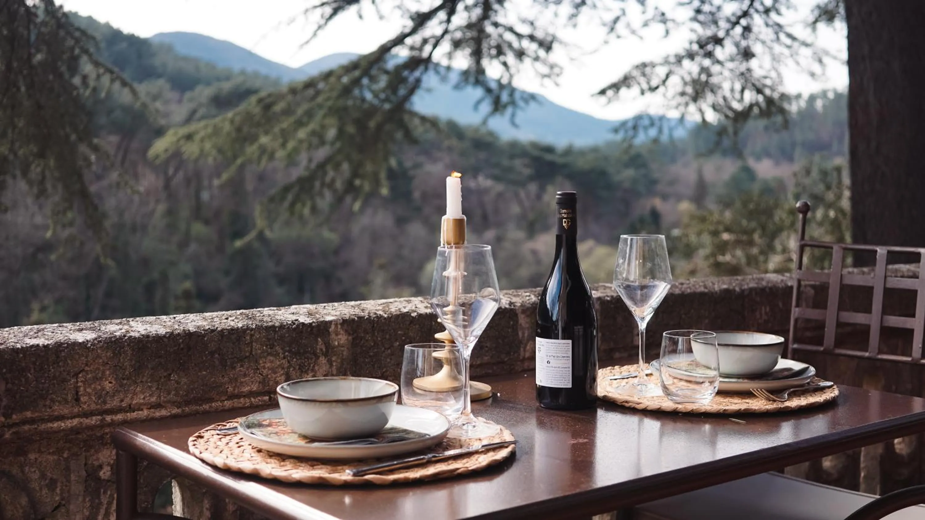 Meals in Le Mas Fraissinet