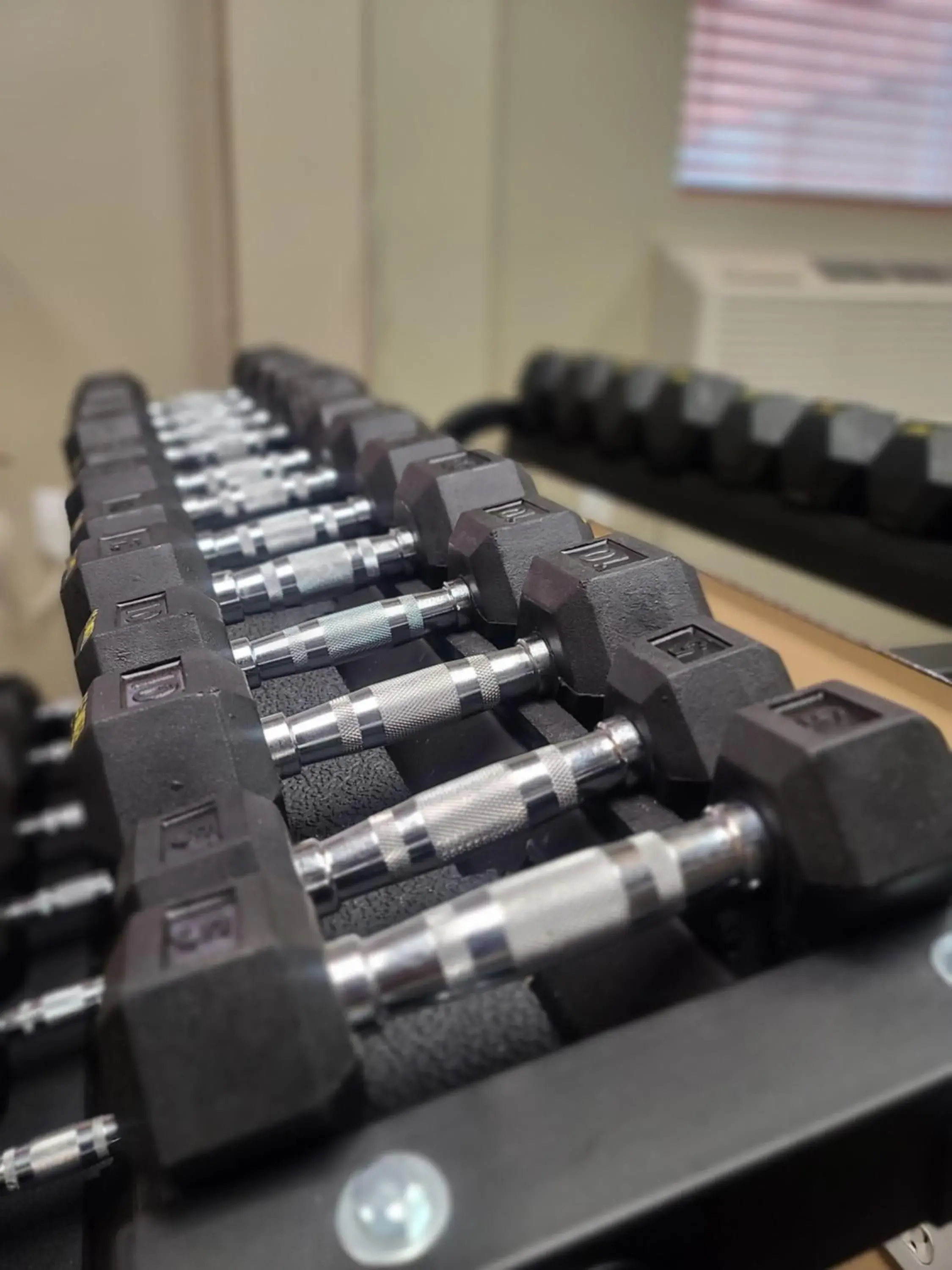 Fitness centre/facilities in Central Suite Hotel Fitness centre/facilities in Central Suite Hotel