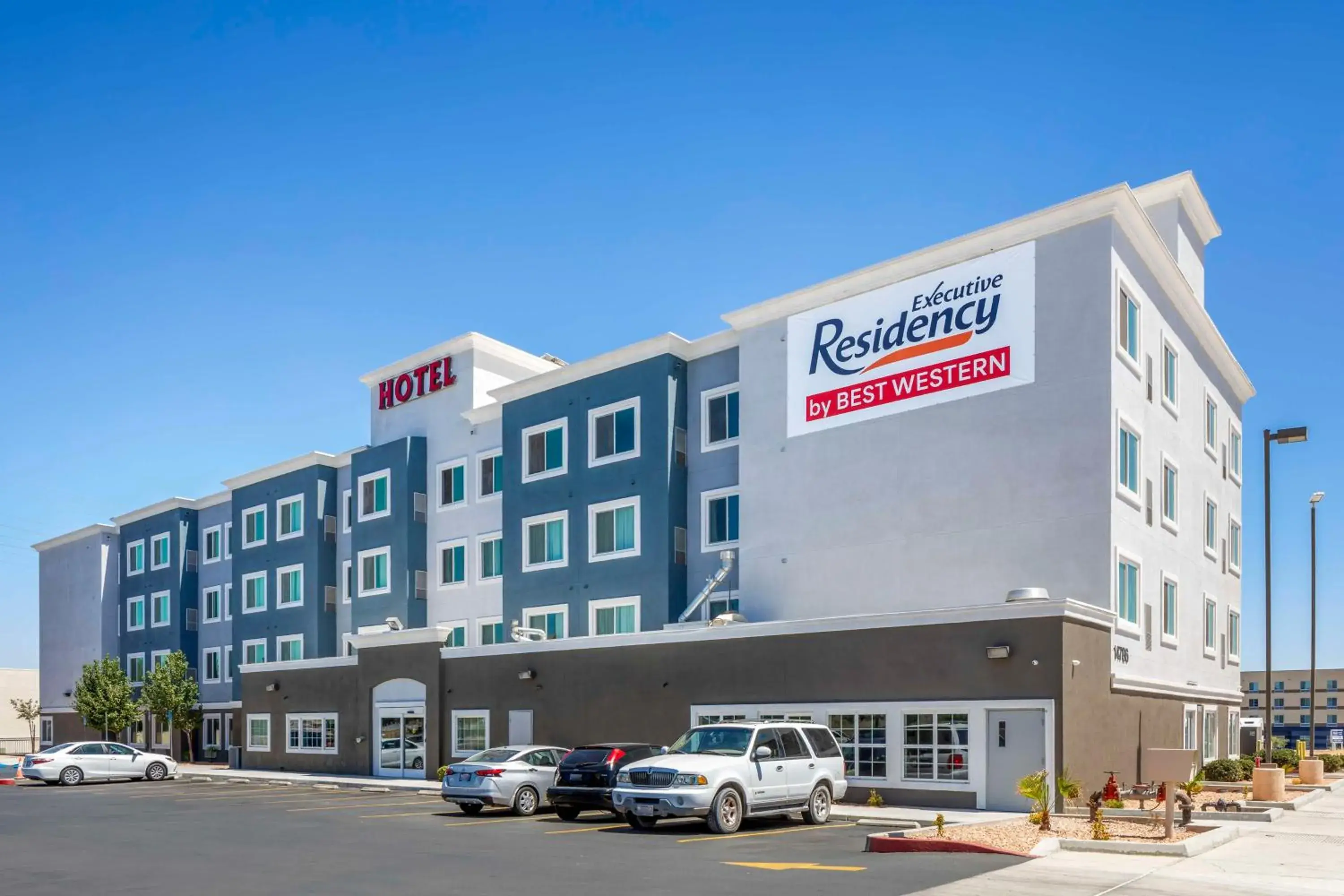 Property building in Executive Residency by Best Western Victorville Property building in Executive Residency by Best Western Victorville