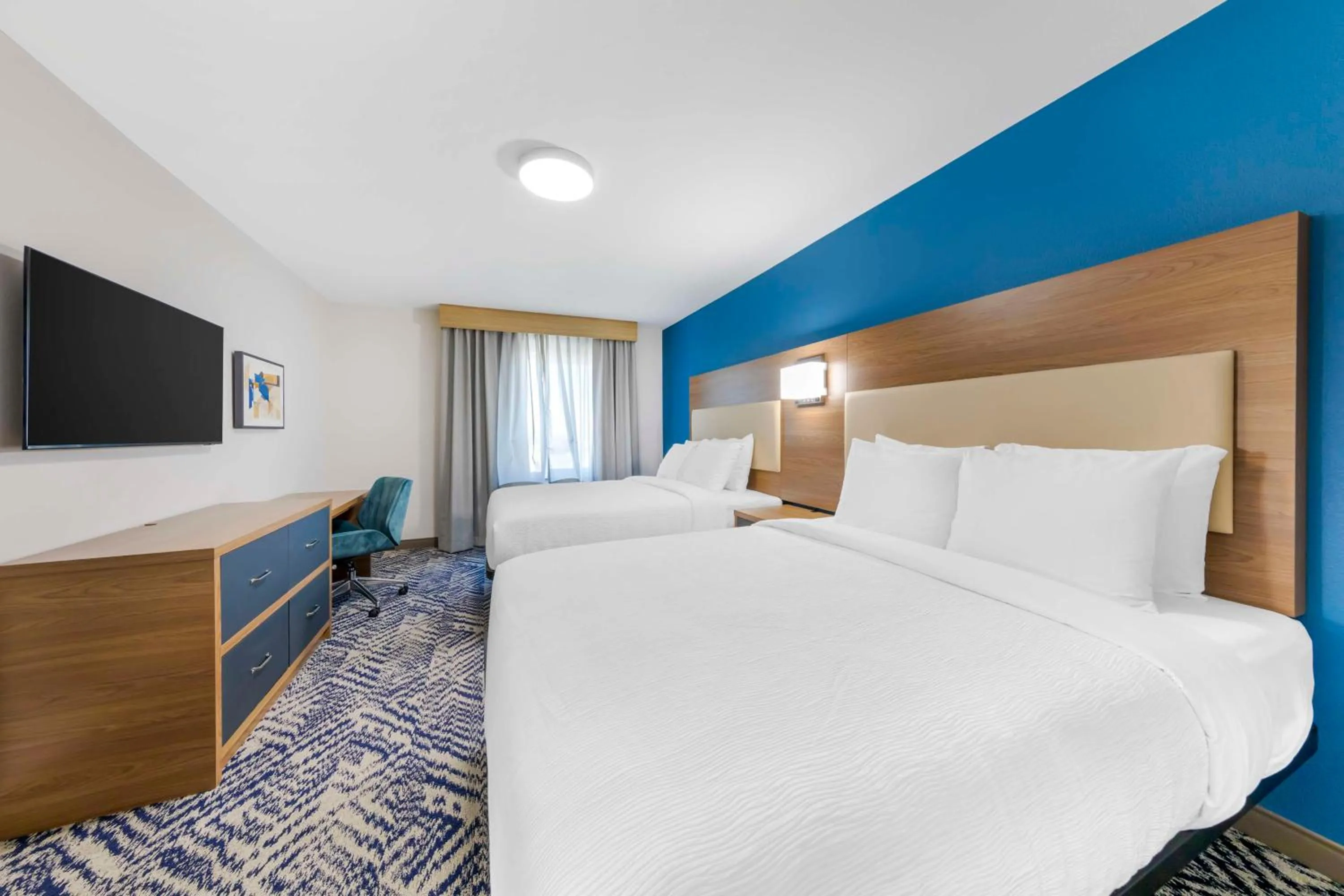 Bedroom, Bed in Executive Residency by Best Western Victorville