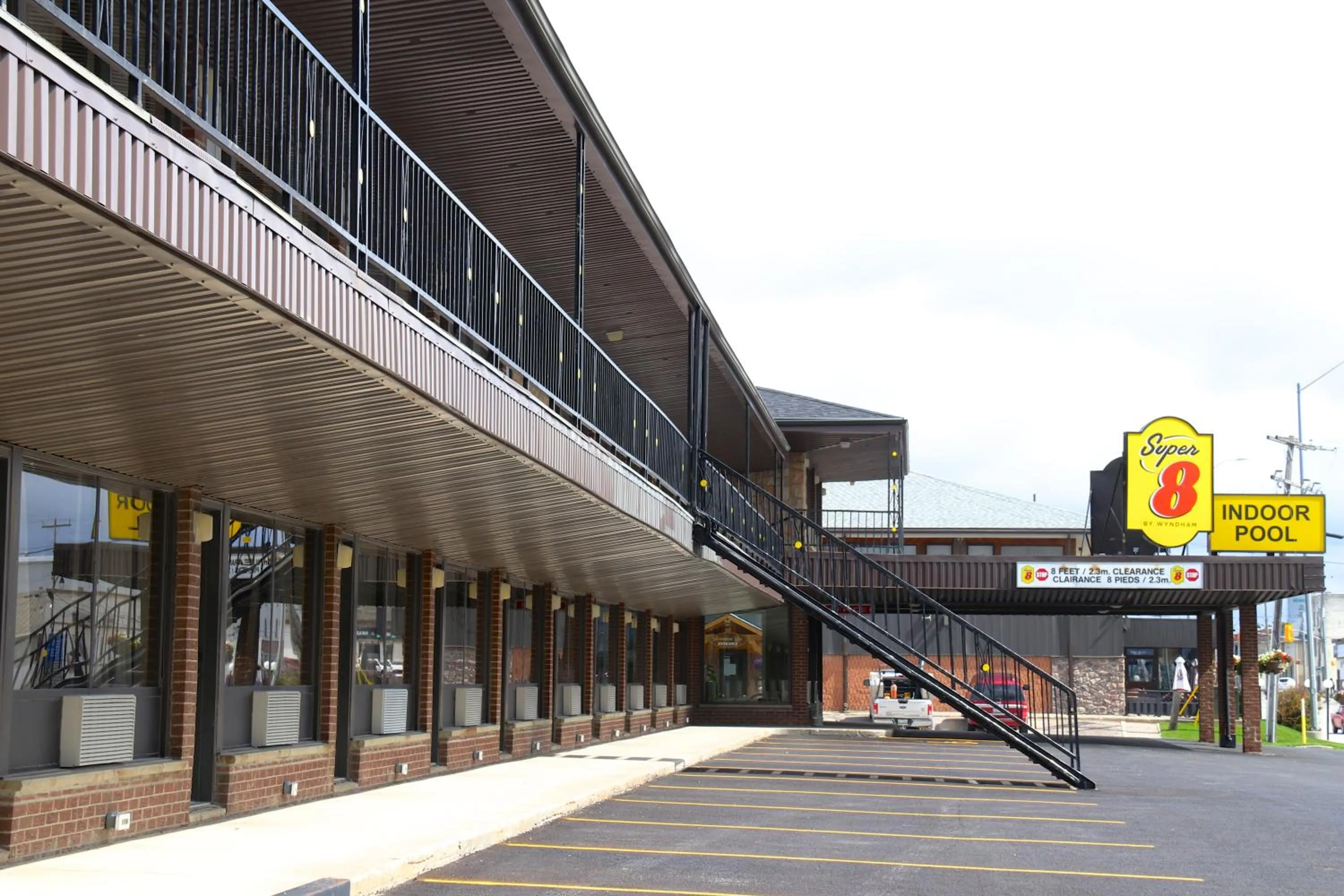 Property building in Super 8 by Wyndham Hearst ON