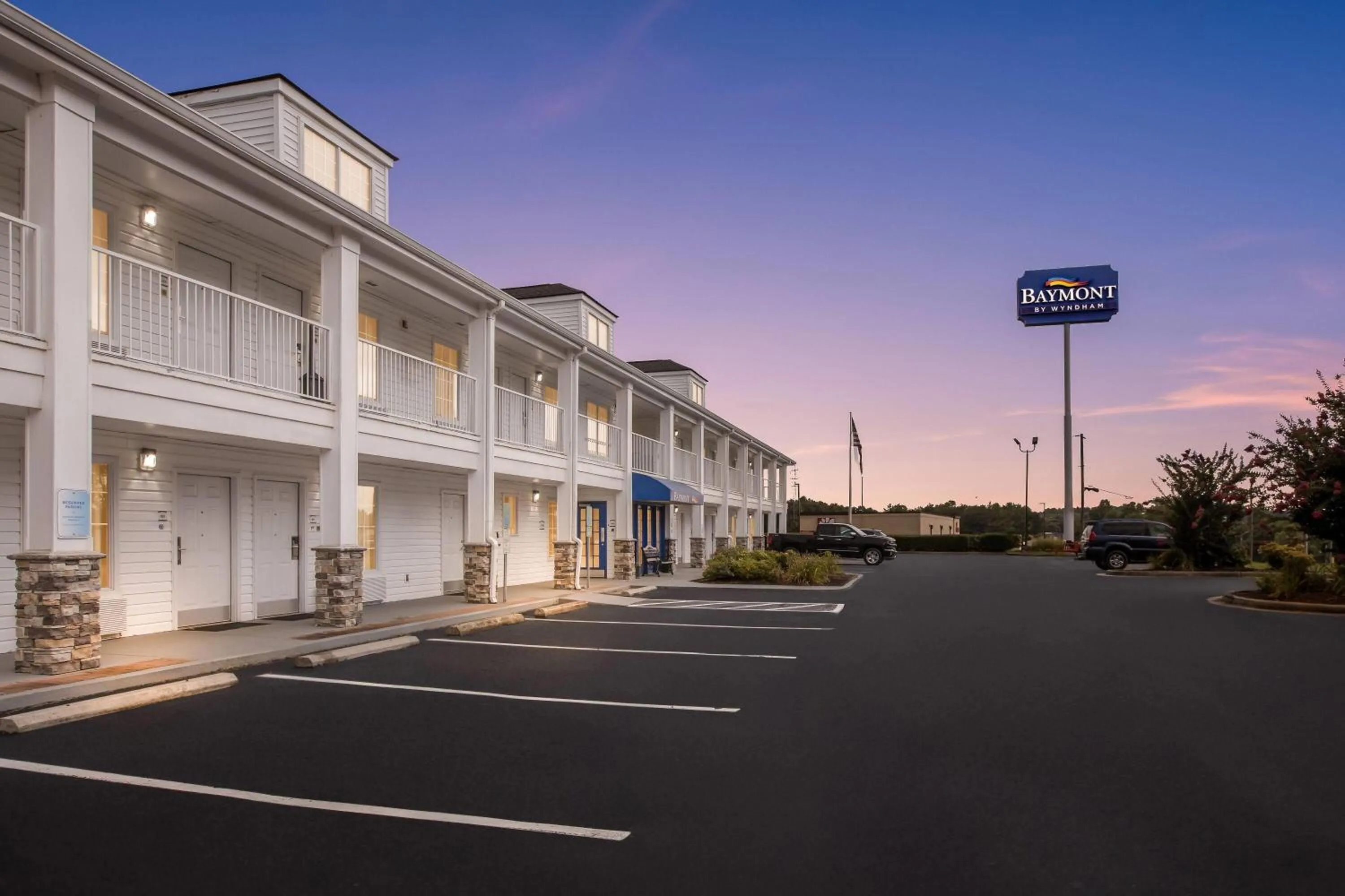 Property building in Baymont by Wyndham Forest City