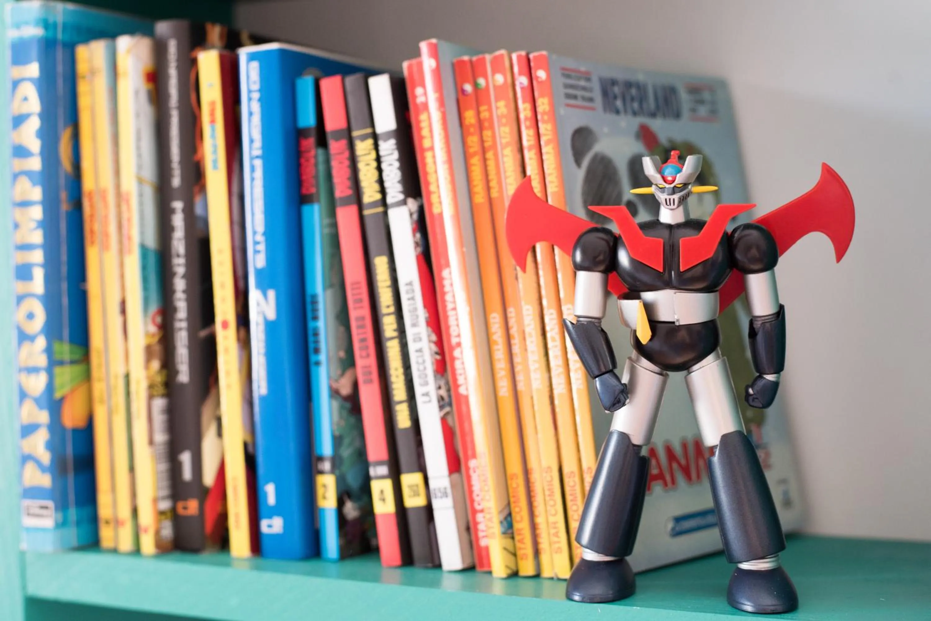 Decorative detail in Starnone Bed&Book