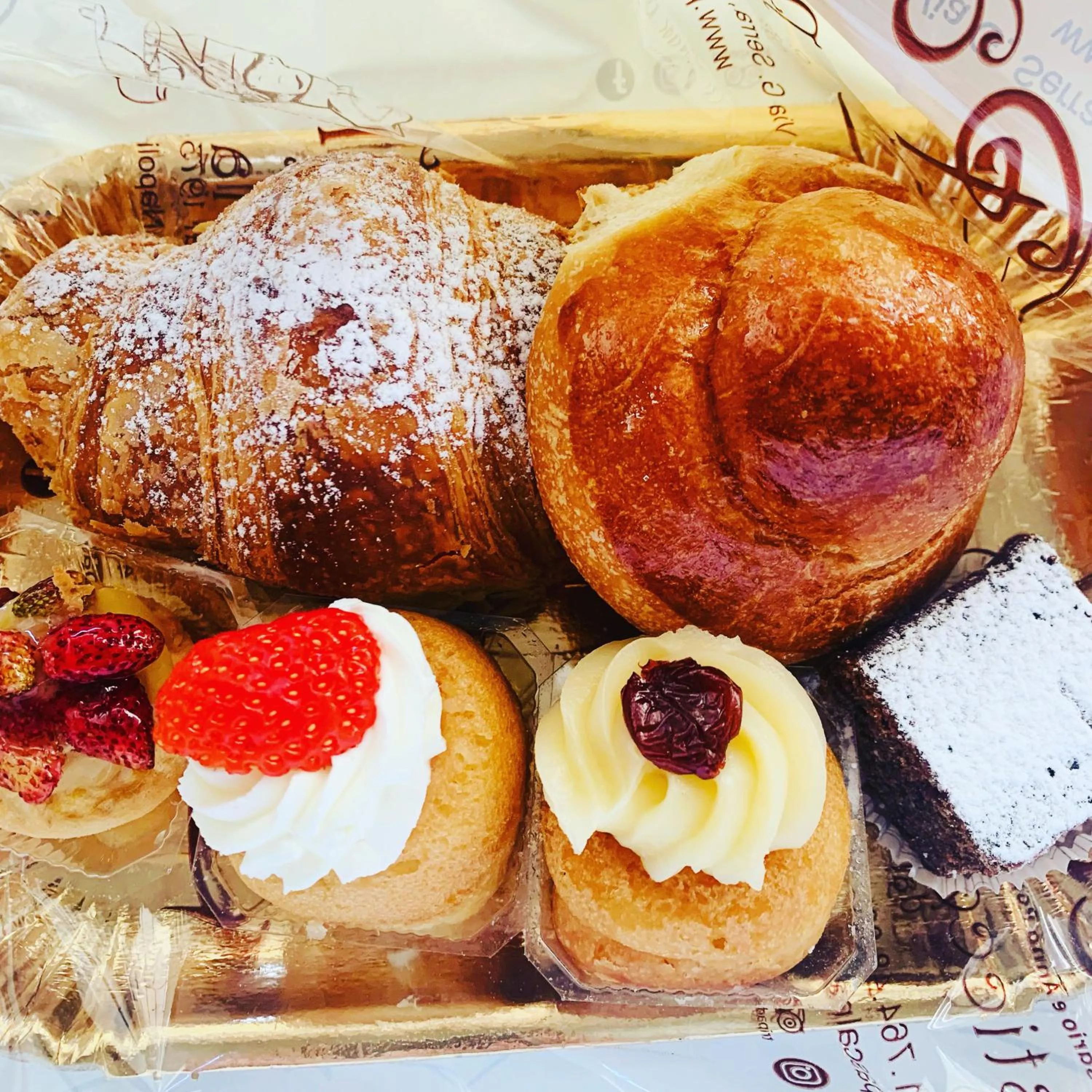 Breakfast in Starnone Bed&Book