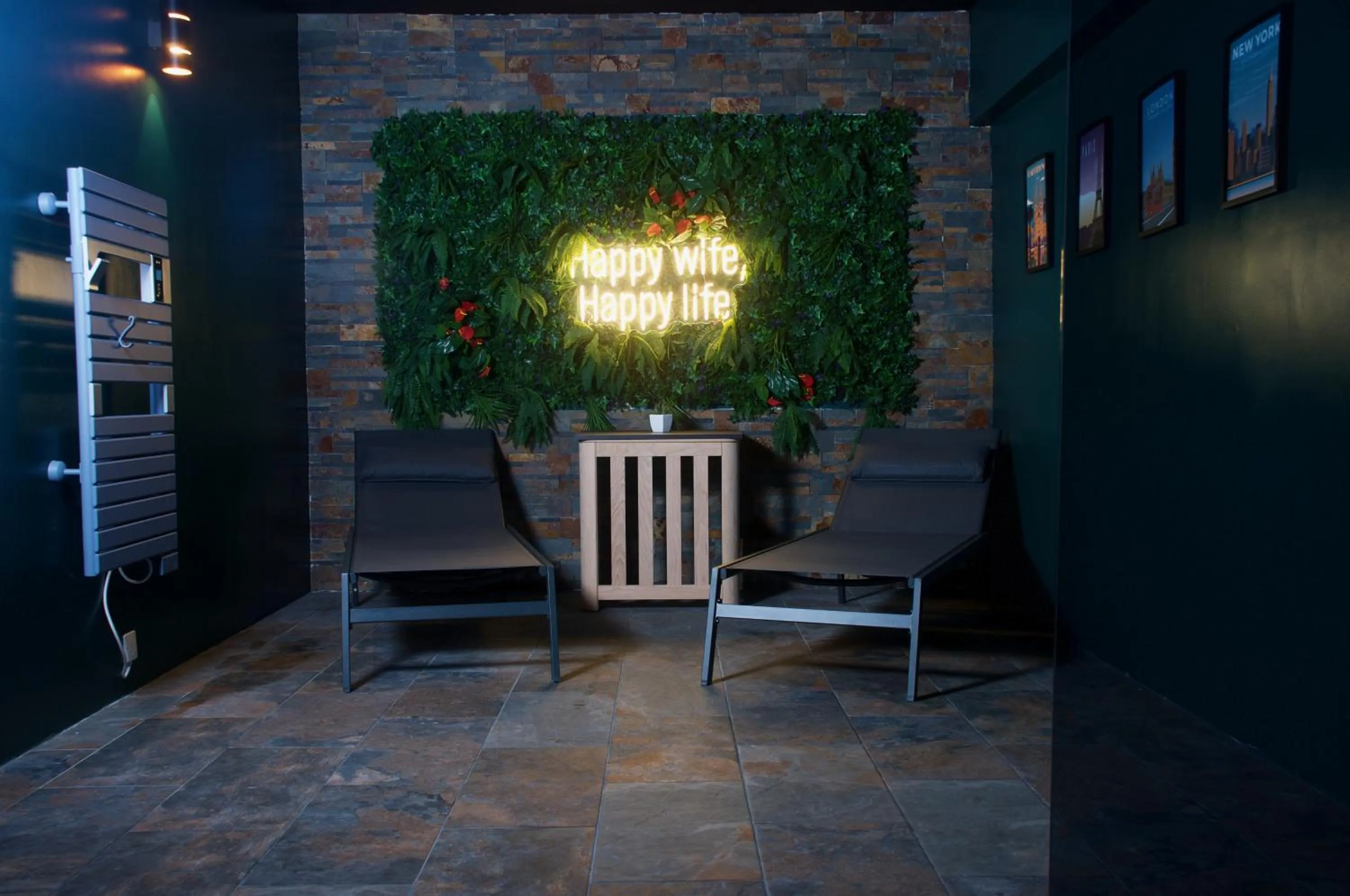 Spa and wellness centre/facilities in The Originals City, Hôtel Rive Droite, Albi "Quartier Madeleine"