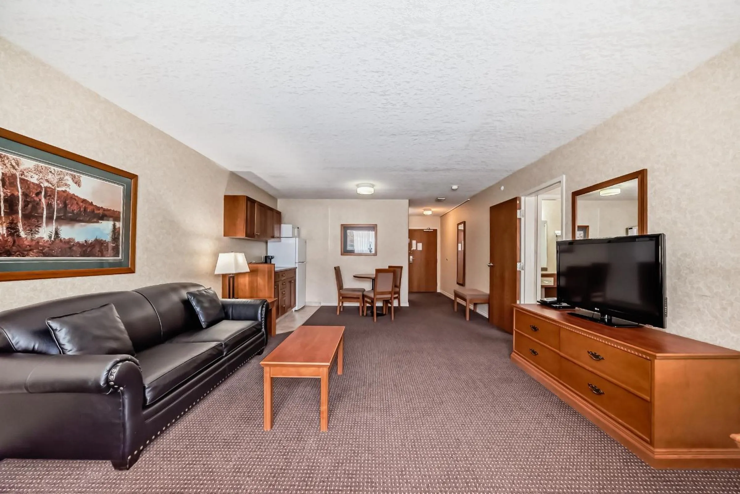 Photo of the whole room in Stony Plain Inn & Suites