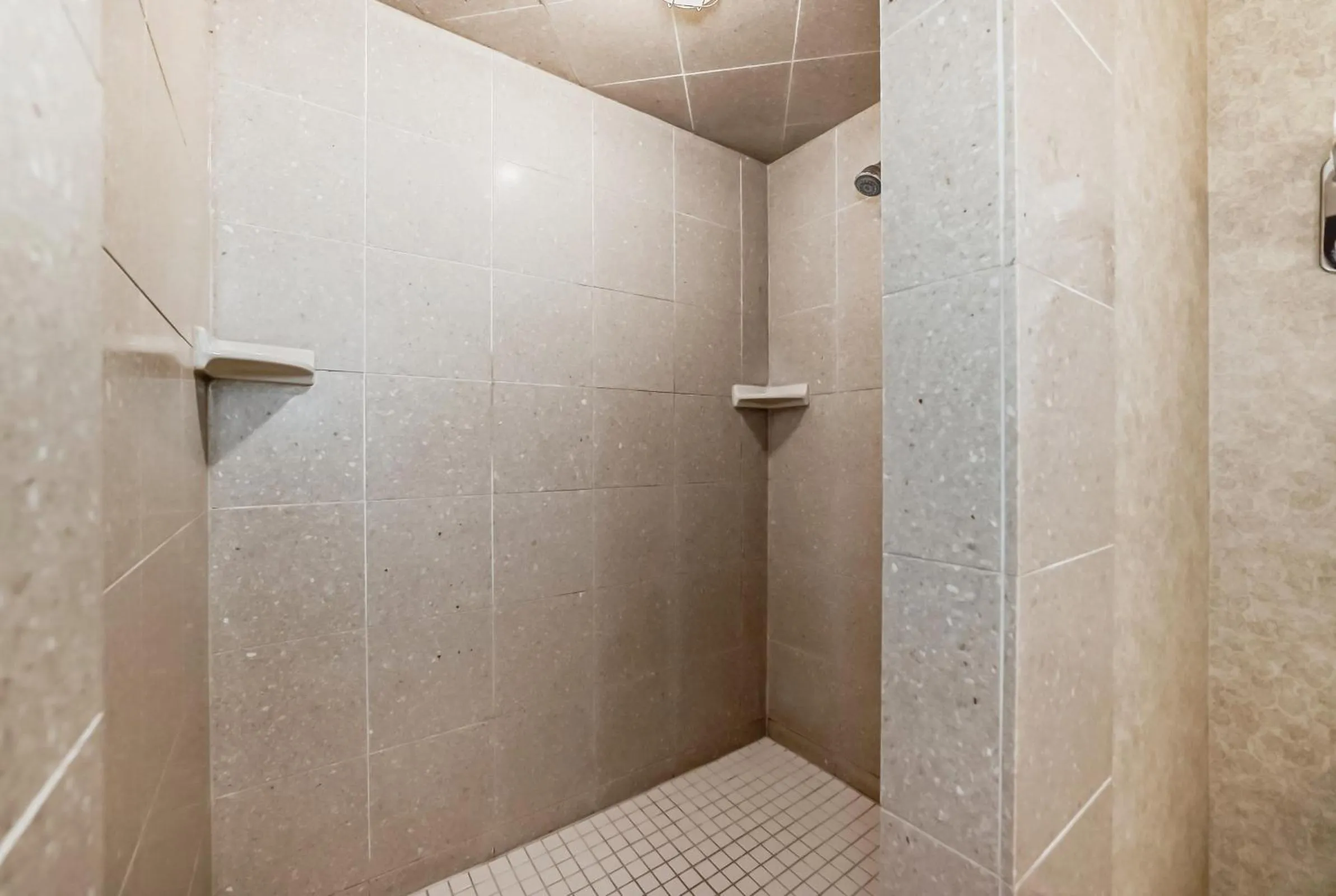 Bathroom in Stony Plain Inn & Suites