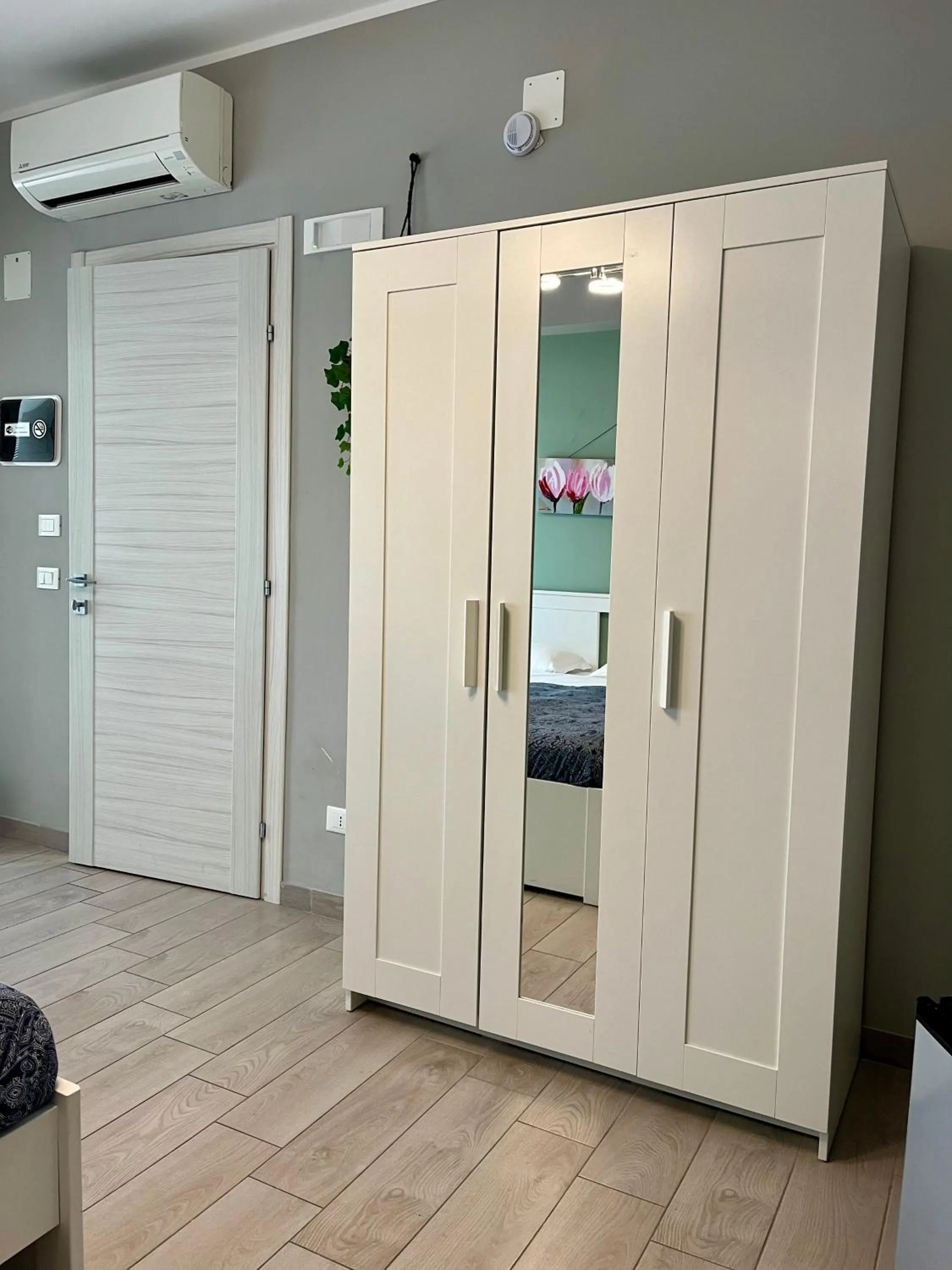 Pretty Tiburtina Room