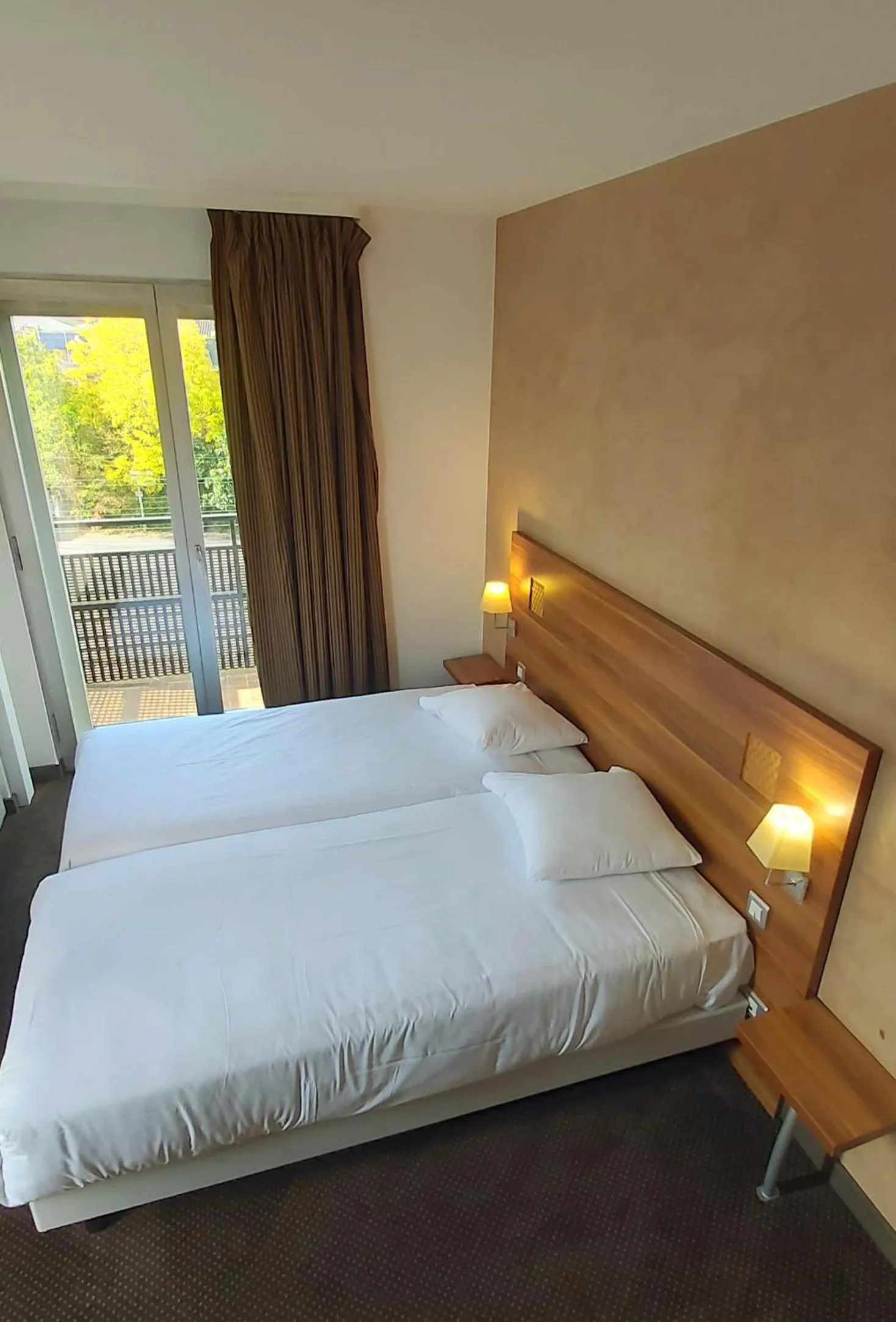Bed in The Originals City, Hôtel Colmar Gare