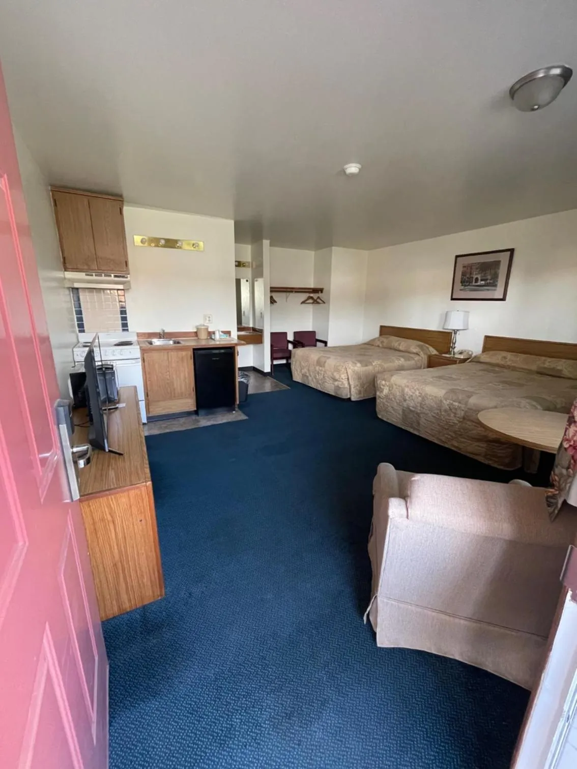 Photo of the whole room, Bed in Fairground Inn