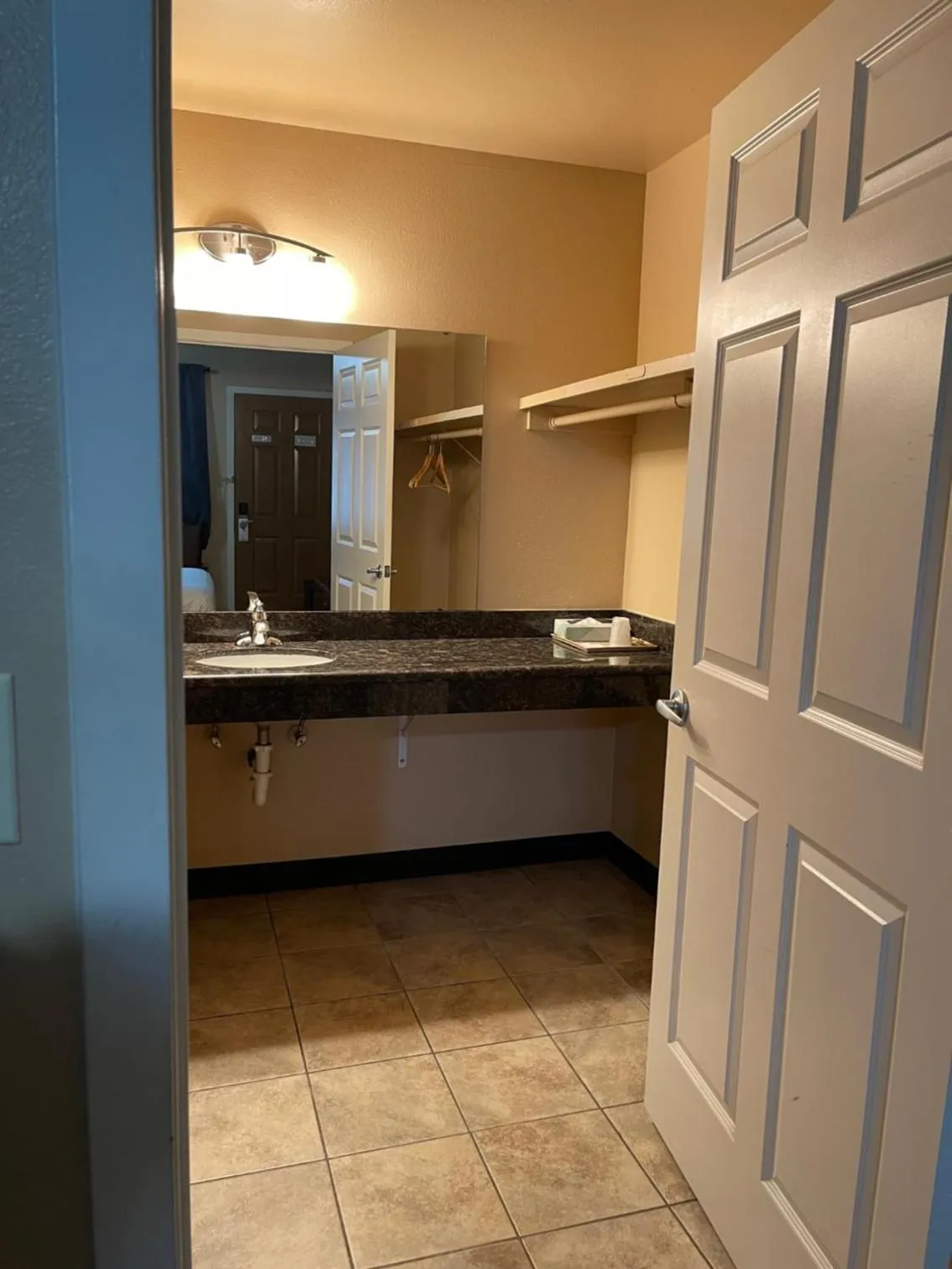 Bathroom in Fairground Inn