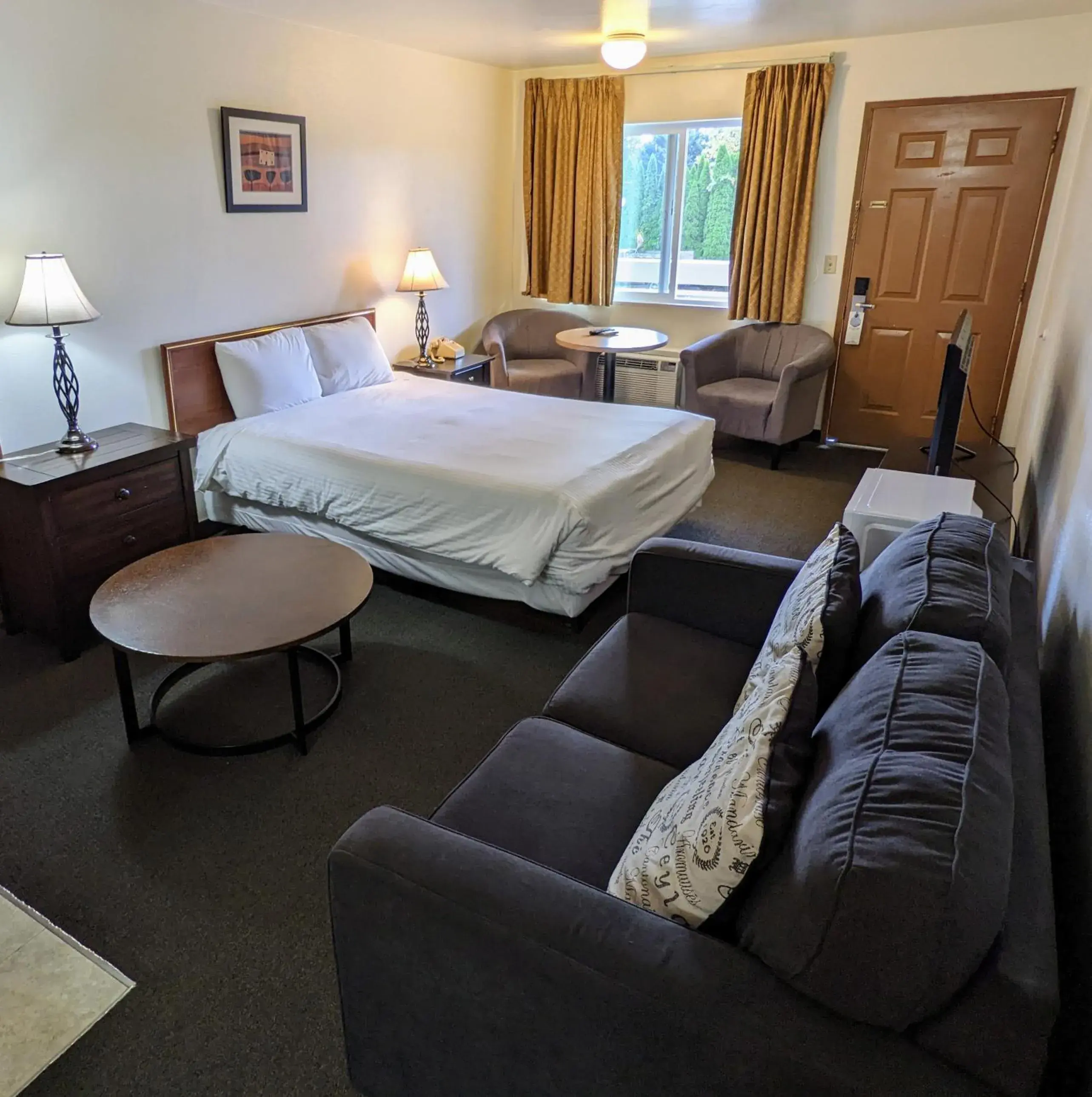 Bed in Fairground Inn Bed in Fairground Inn