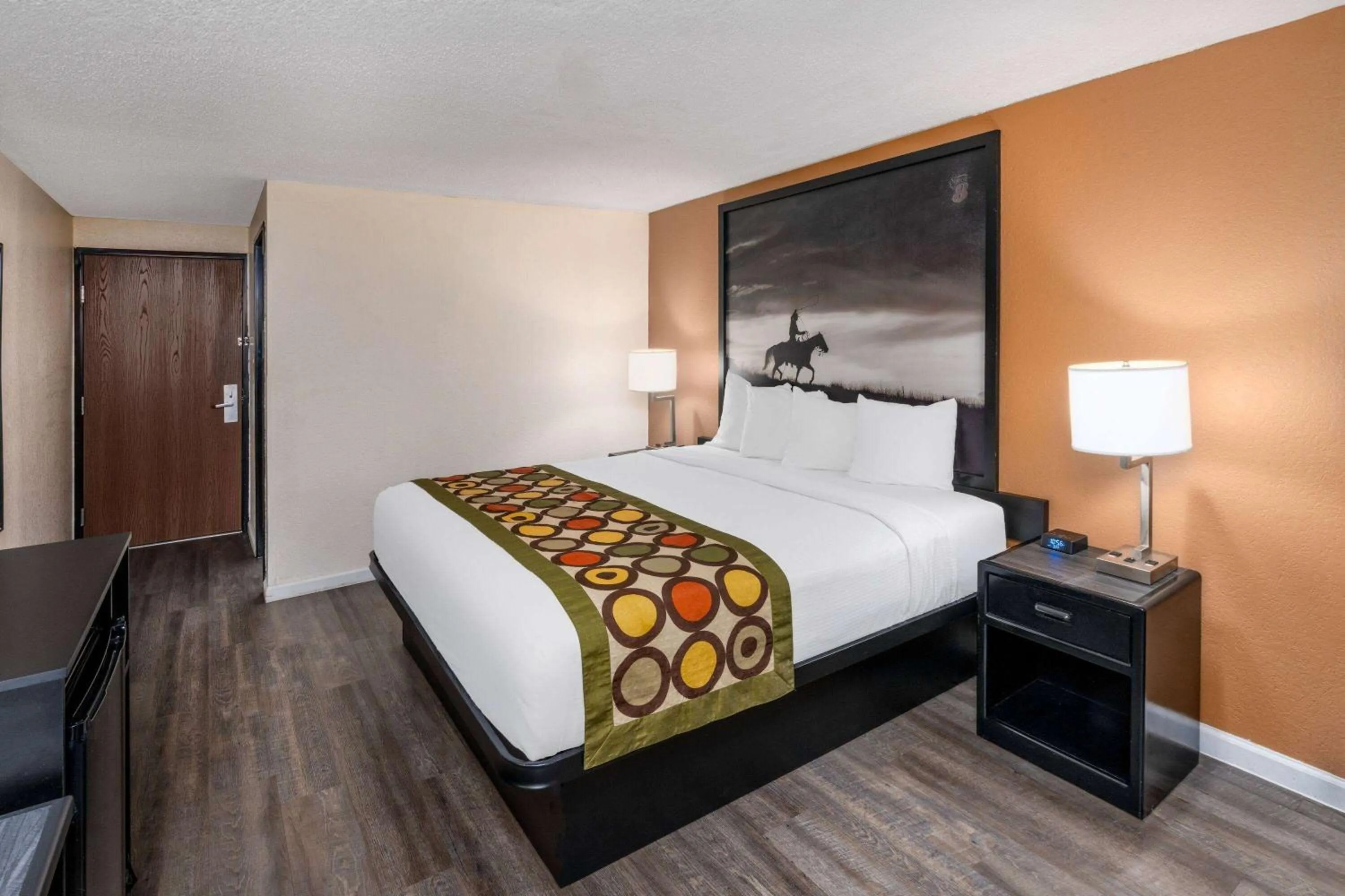 Photo of the whole room, Bed in Super 8 by Wyndham Cheyenne WY