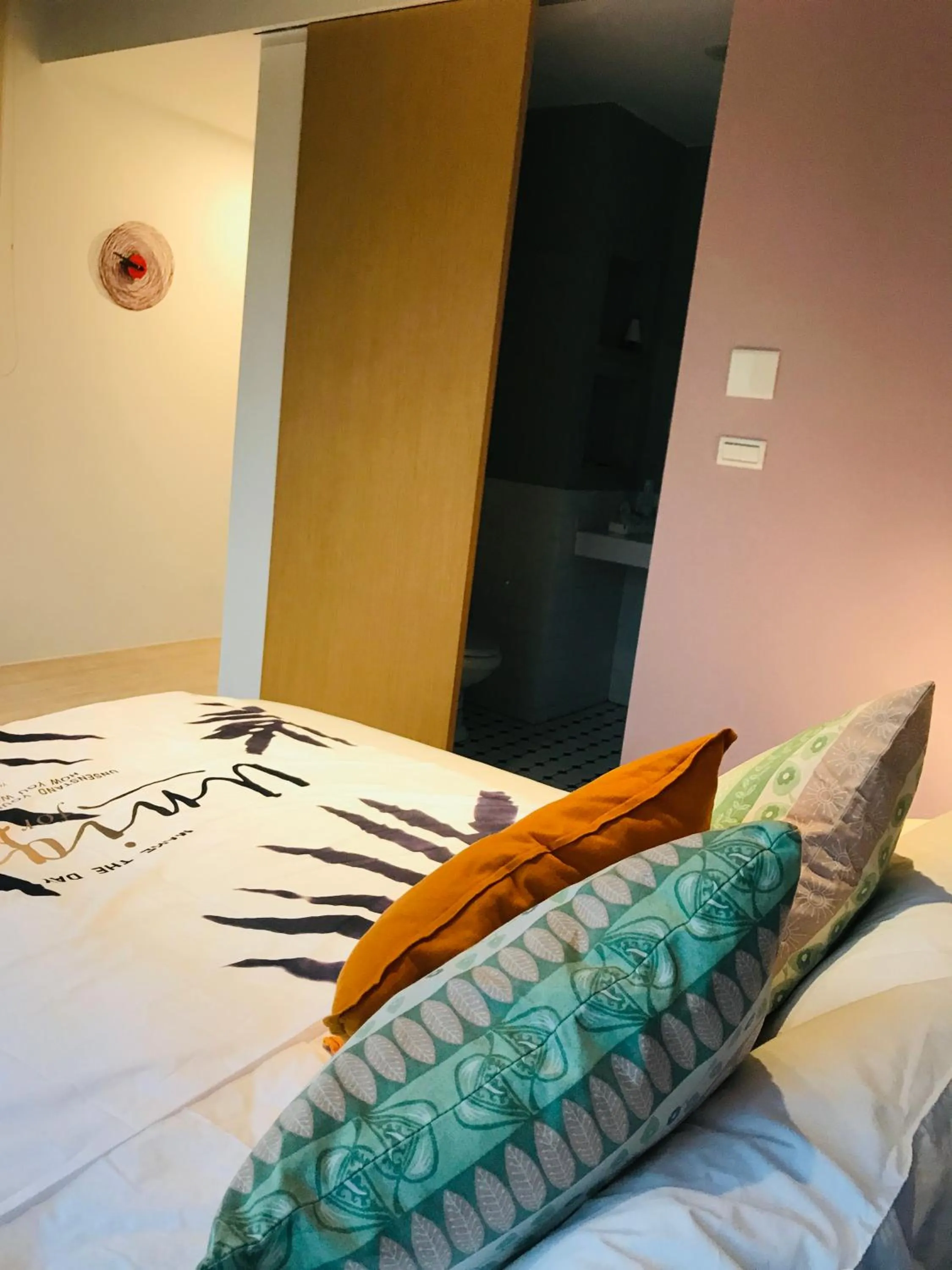 Bed in 依山村驛Yishan Village