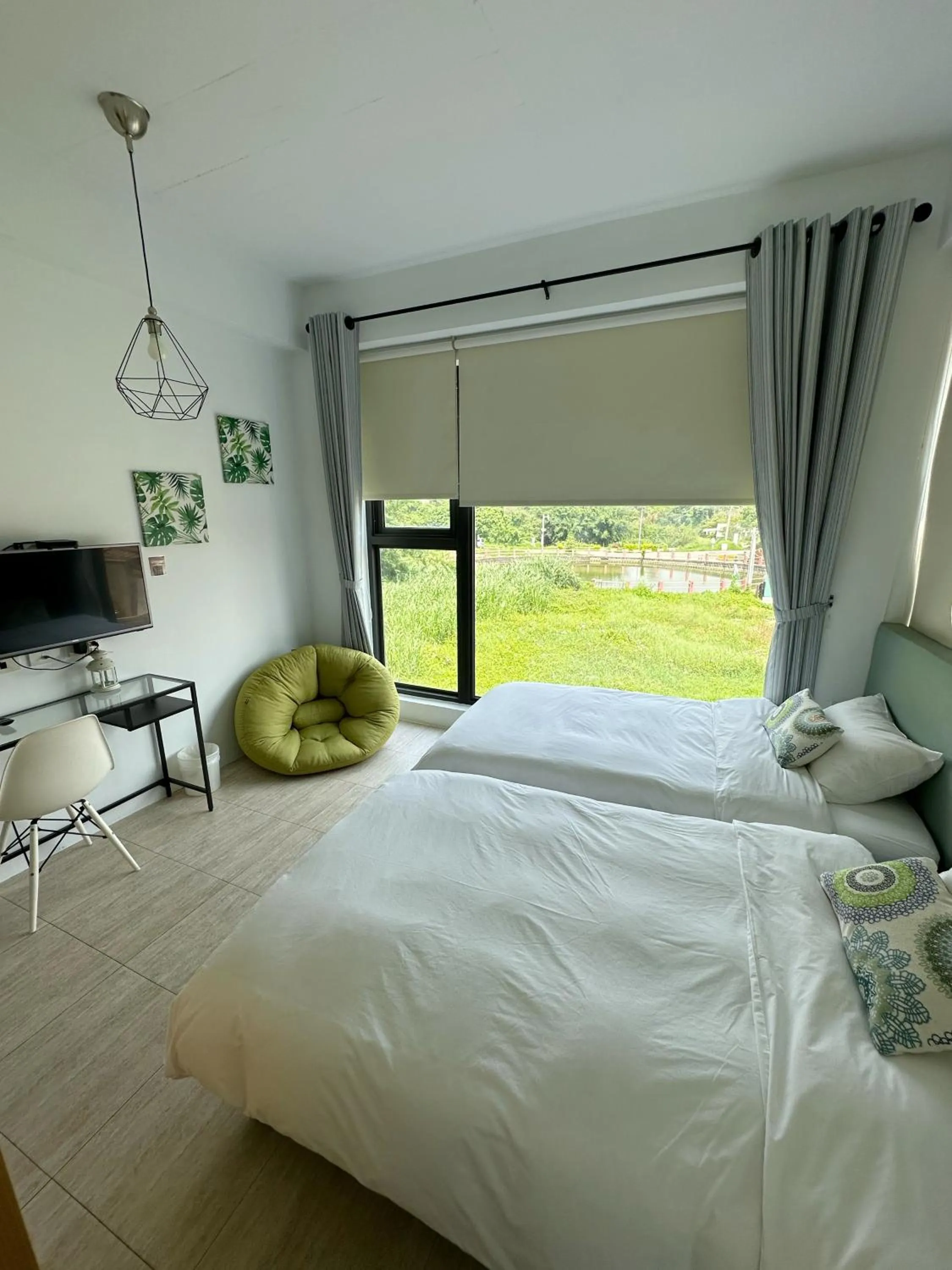 Bed in 依山村驛Yishan Village