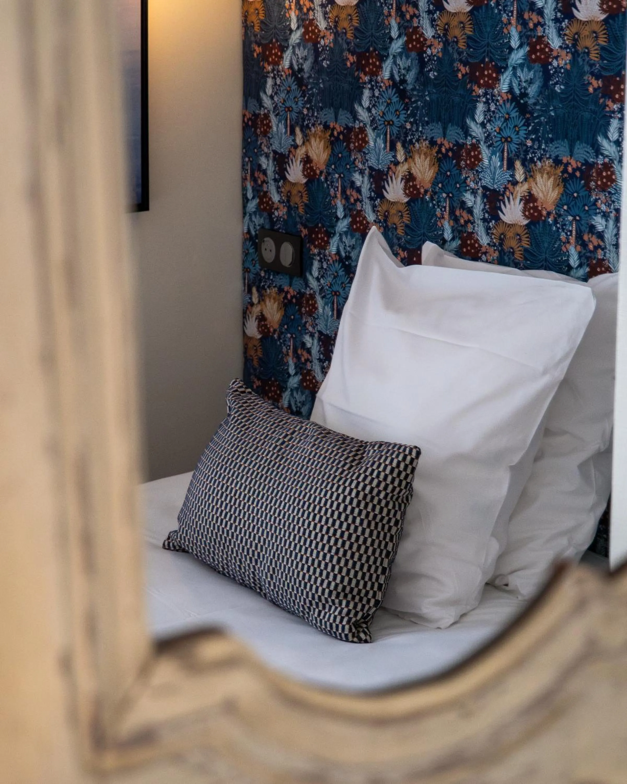 Bed in Hotel de la Bourse, Mulhouse Gare, Sure Hotel Collection by Best Western