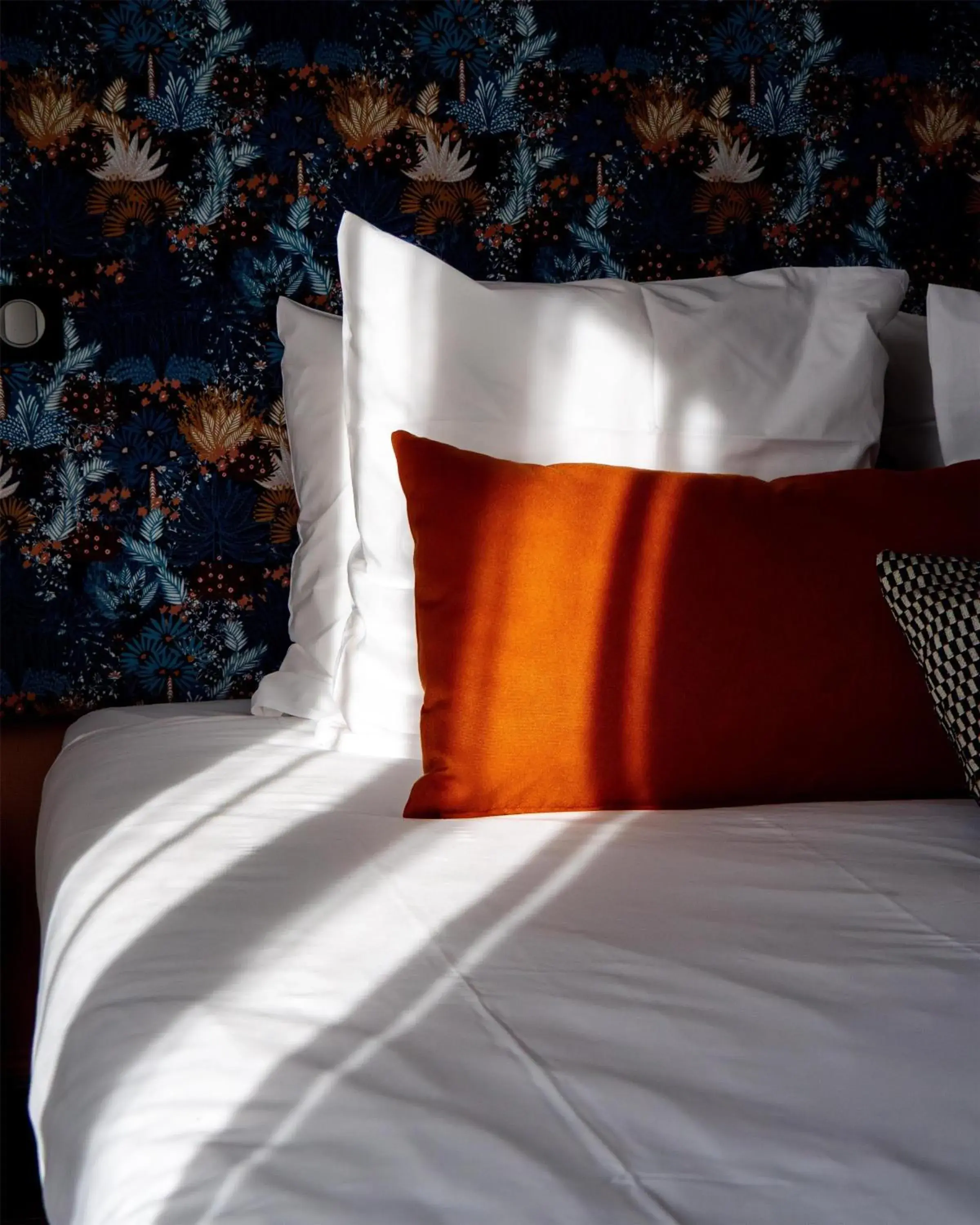 Bedroom, Bed in Hotel de la Bourse, Mulhouse Gare, Sure Hotel Collection by Best Western Bedroom, Bed in Hotel de la Bourse, Mulhouse Gare, Sure Hotel Collection by Best Western