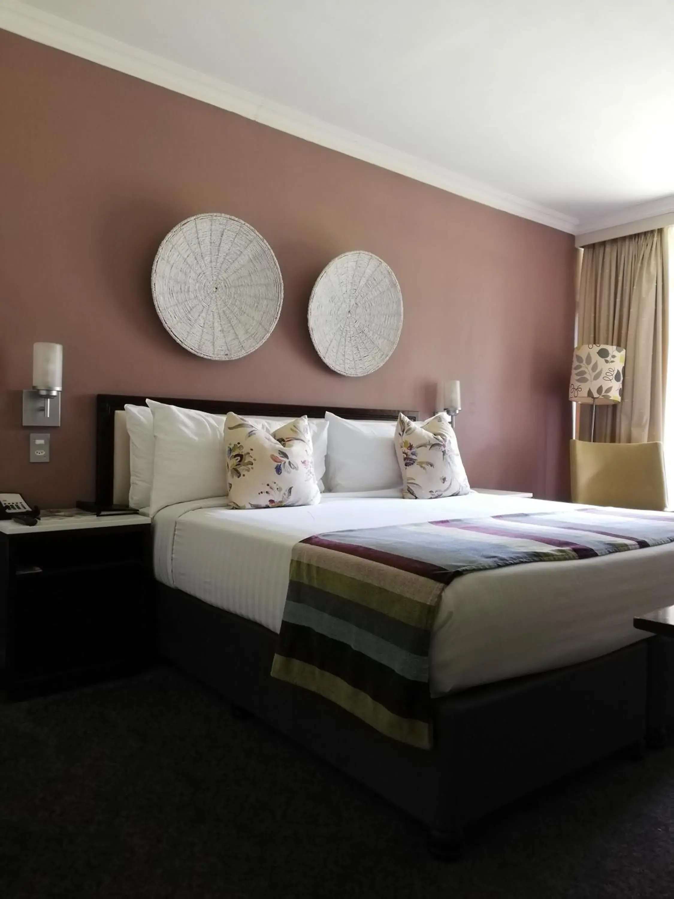 Bed in Sabi River Sun Resort Bed in Sabi River Sun Resort