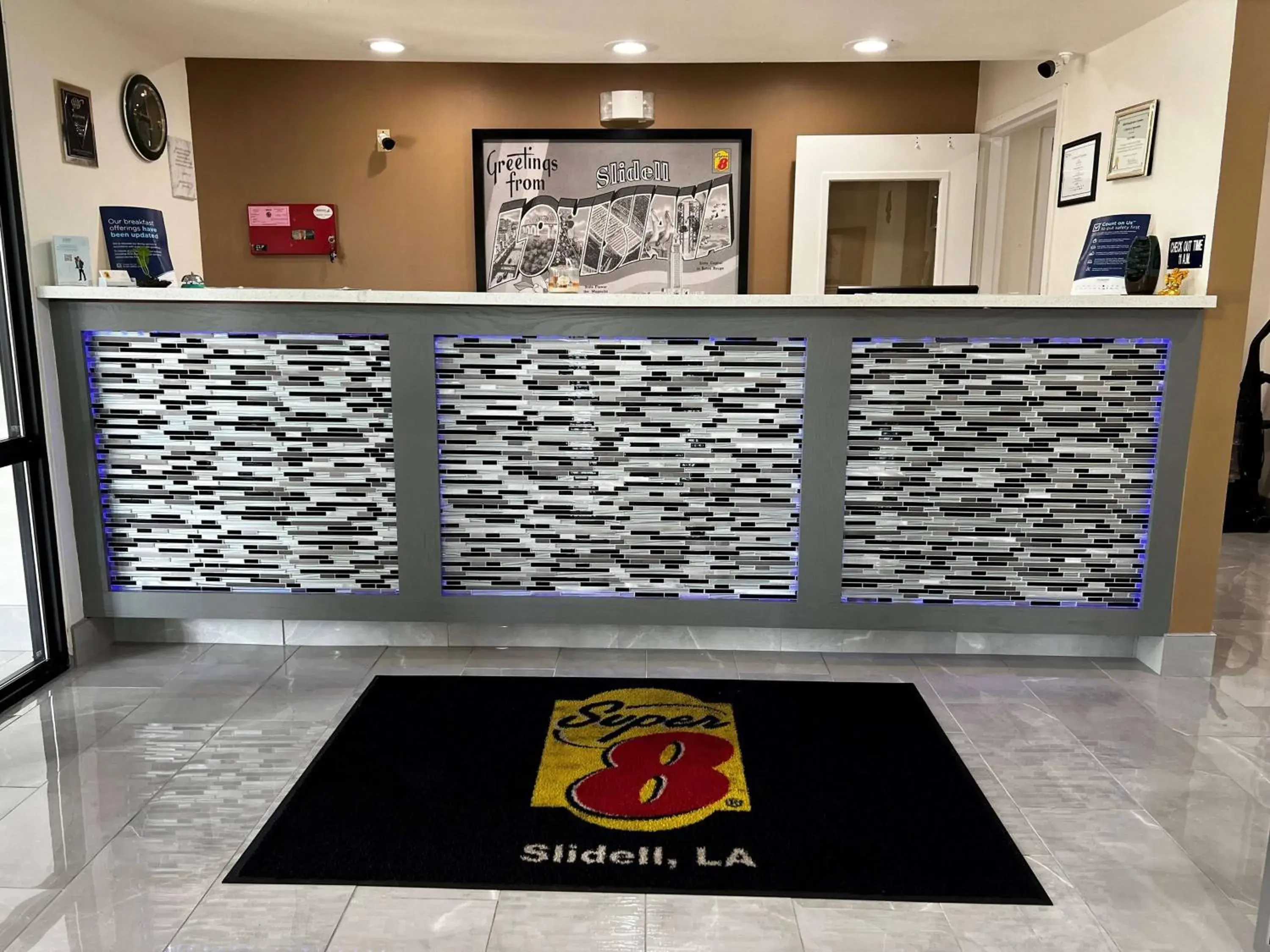 Lobby or reception in Super 8 by Wyndham Slidell Lobby or reception in Super 8 by Wyndham Slidell