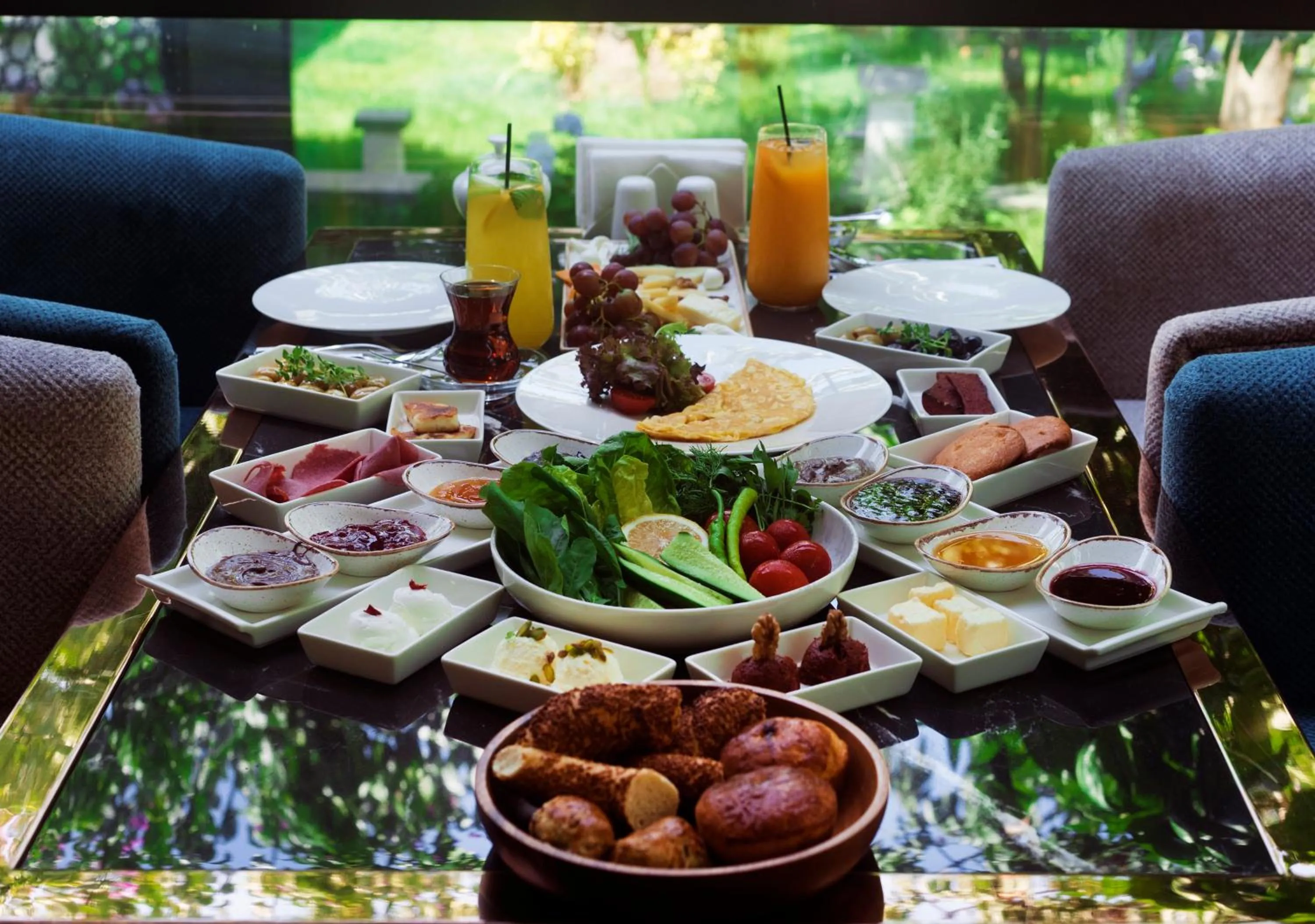 Breakfast in No2 Hotel By Şükrü