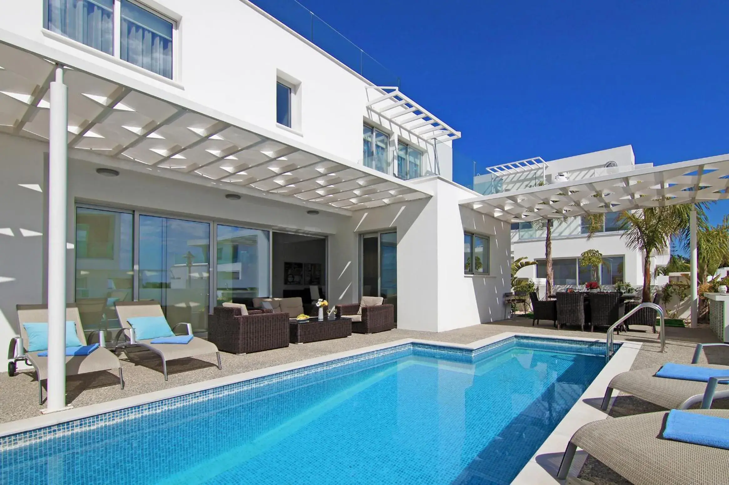 Villa Sunday Villa Sunday