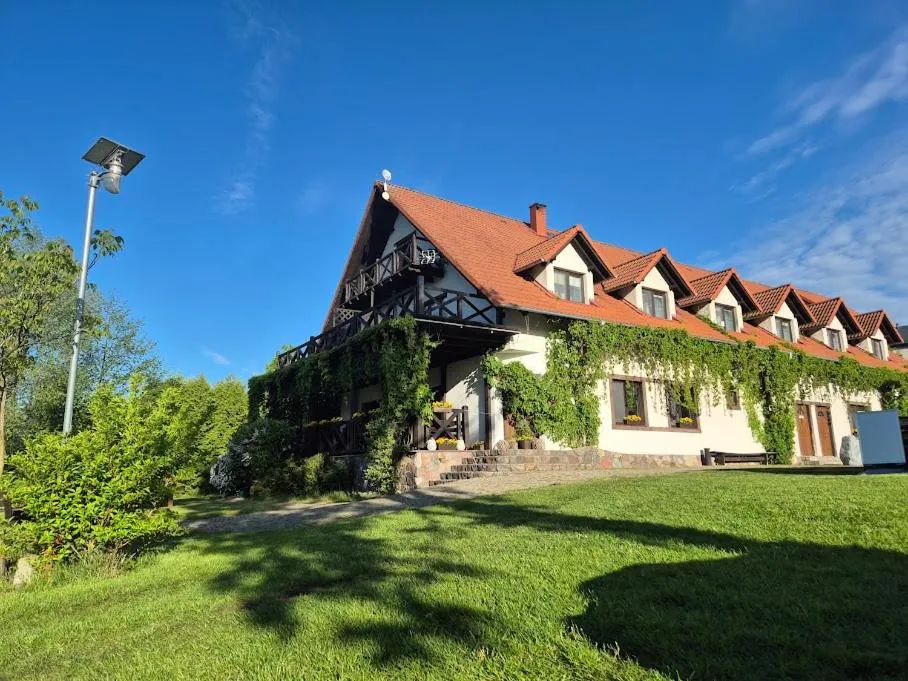 Pensjonat Rybaczówka - noclegi, restauracja, port