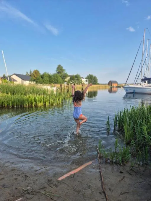 Pensjonat Rybaczówka - noclegi, restauracja, port