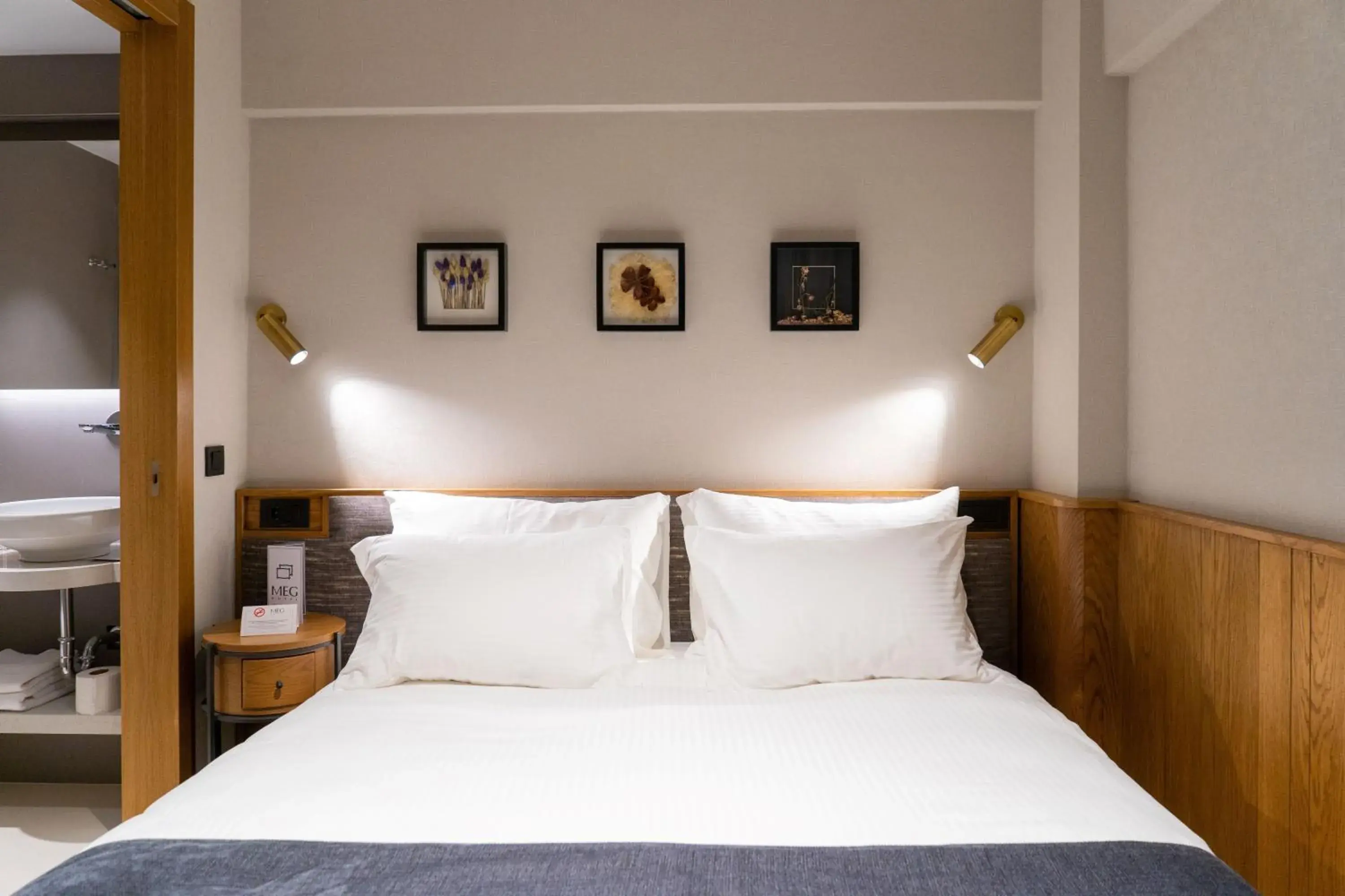 Bed in MEG HOTEL Bed in MEG HOTEL