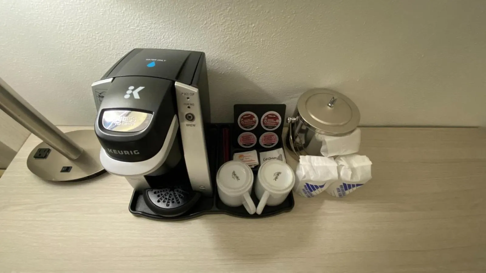 Coffee/tea facilities in Revelstoke Lodge