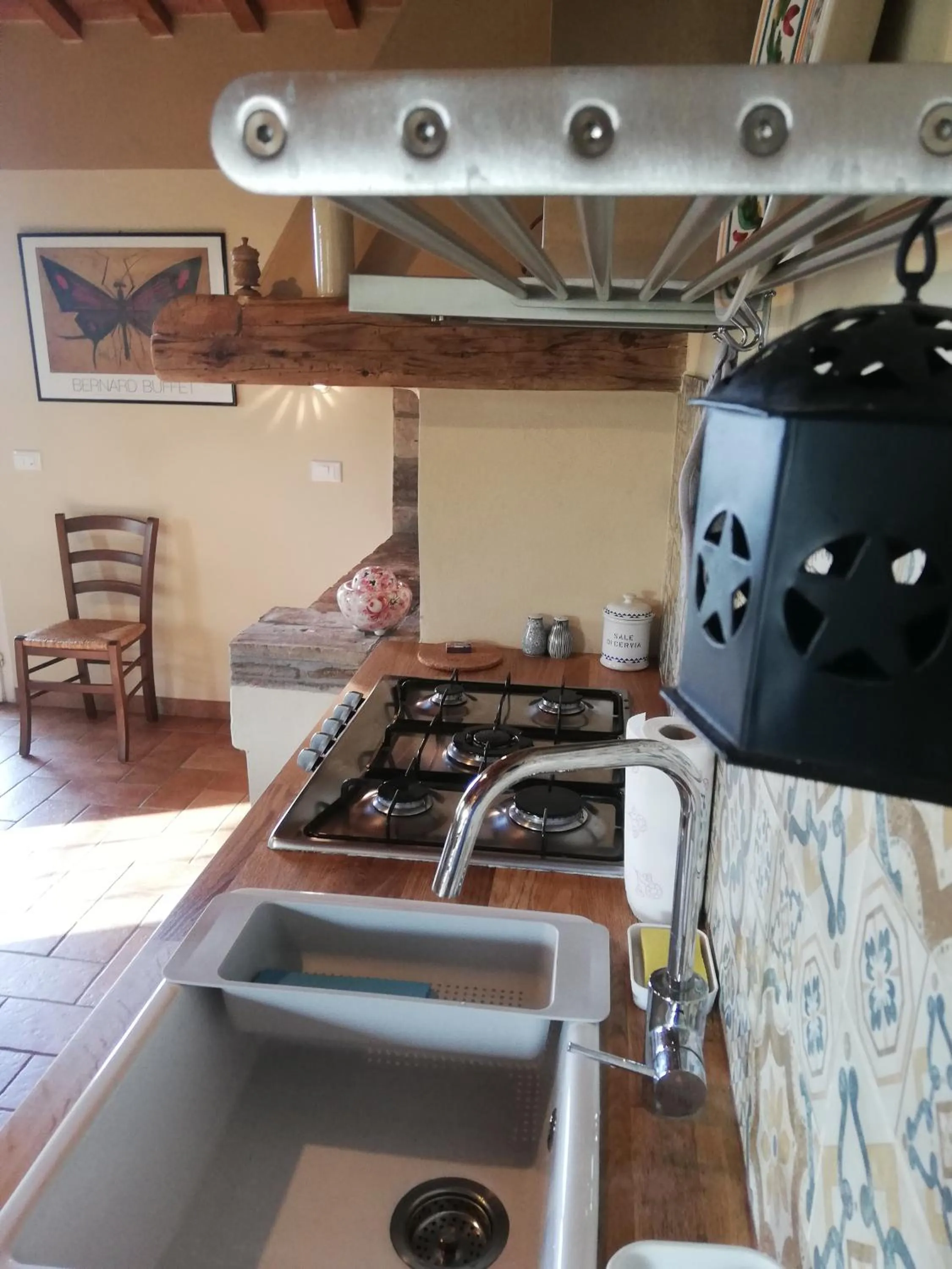 Kitchen or kitchenette in Casa delle ginestre