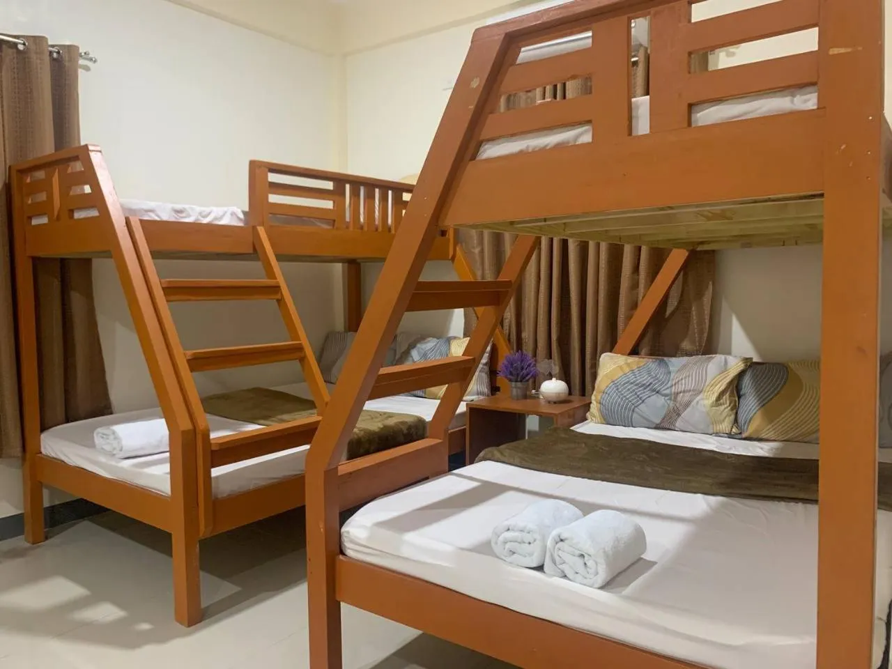 Bed in Llaguno City Inn