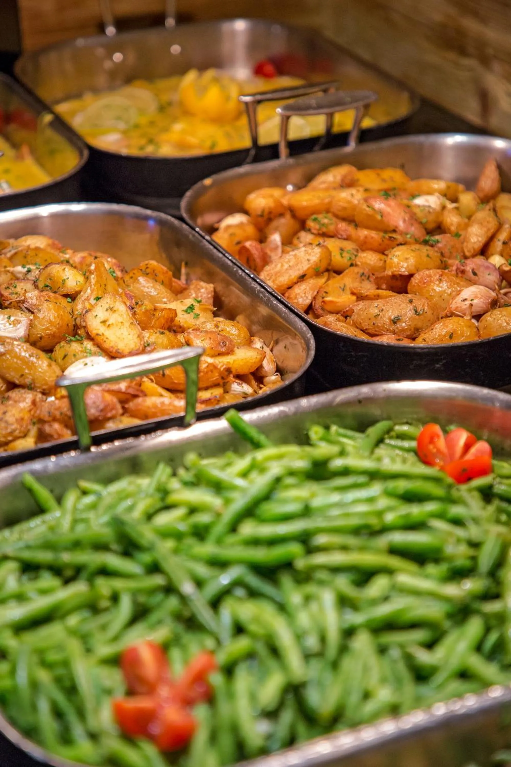 Restaurant/places to eat in SOWELL HOTELS Le Pas du Loup