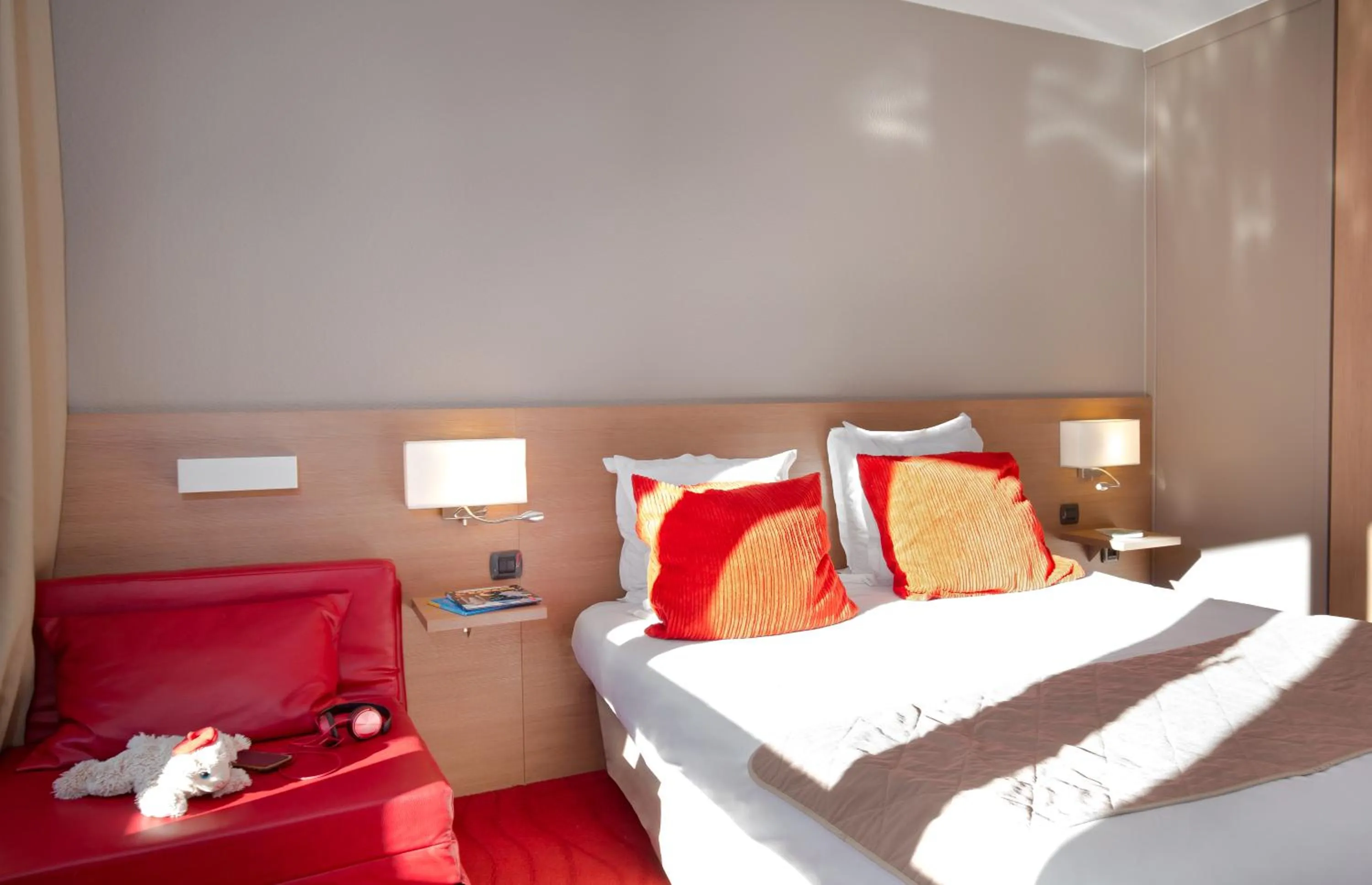 Bedroom, Bed in SOWELL HOTELS Le Pas du Loup