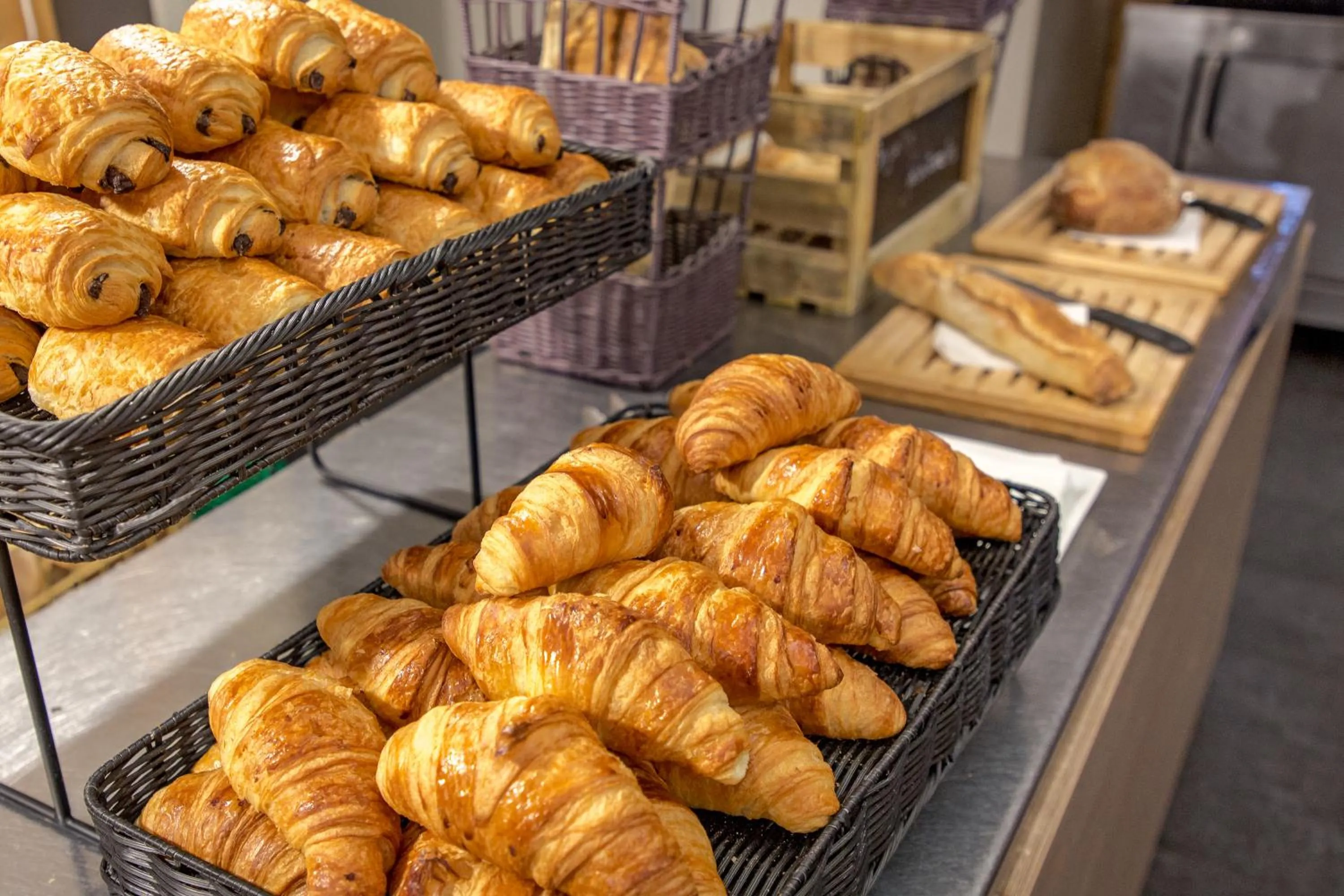 Restaurant/places to eat in SOWELL HOTELS Le Pas du Loup