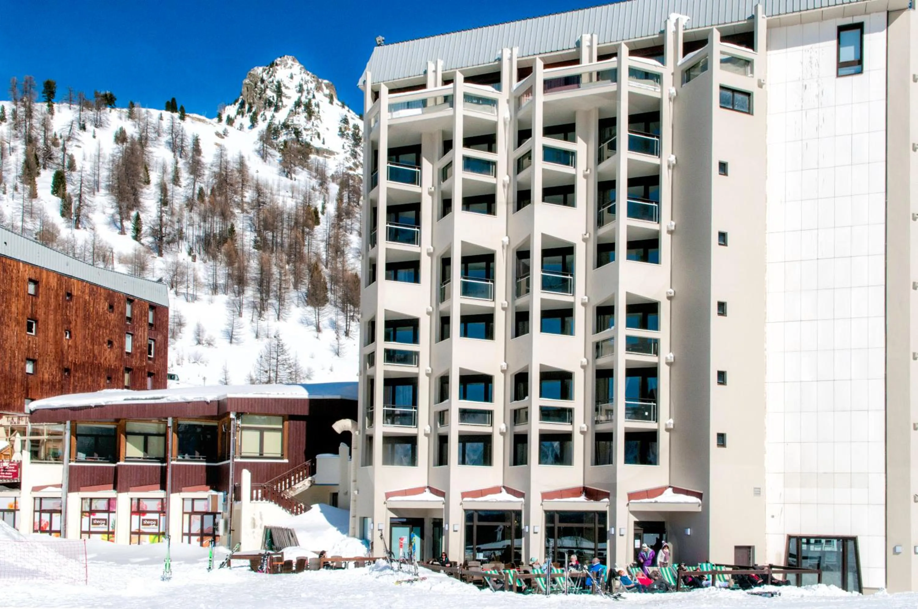 Property building in SOWELL HOTELS Le Pas du Loup