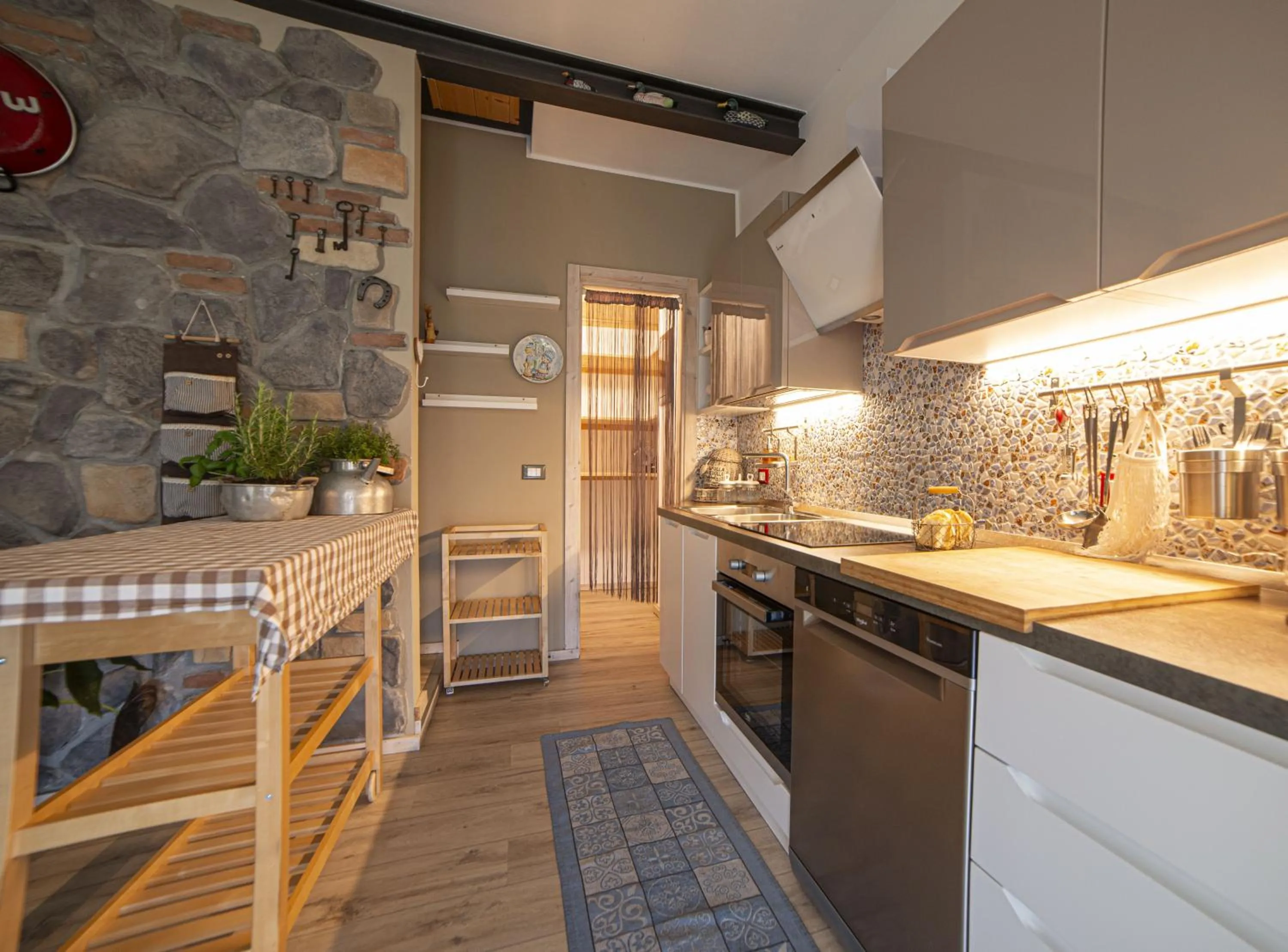 Kitchen or kitchenette in B&B Botton d'Oro Valle Imagna