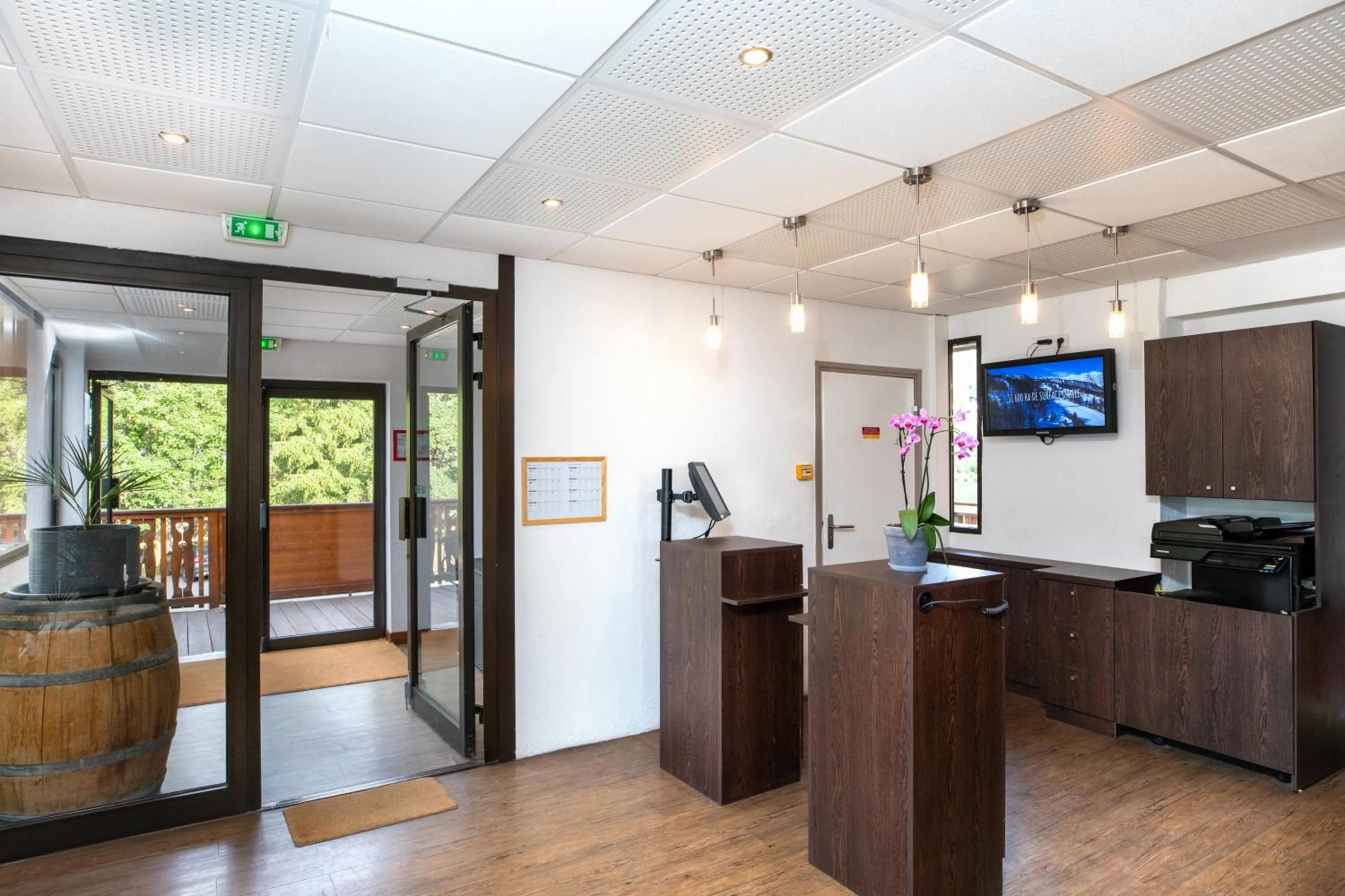 Lobby or reception in SOWELL Family Les Bergers