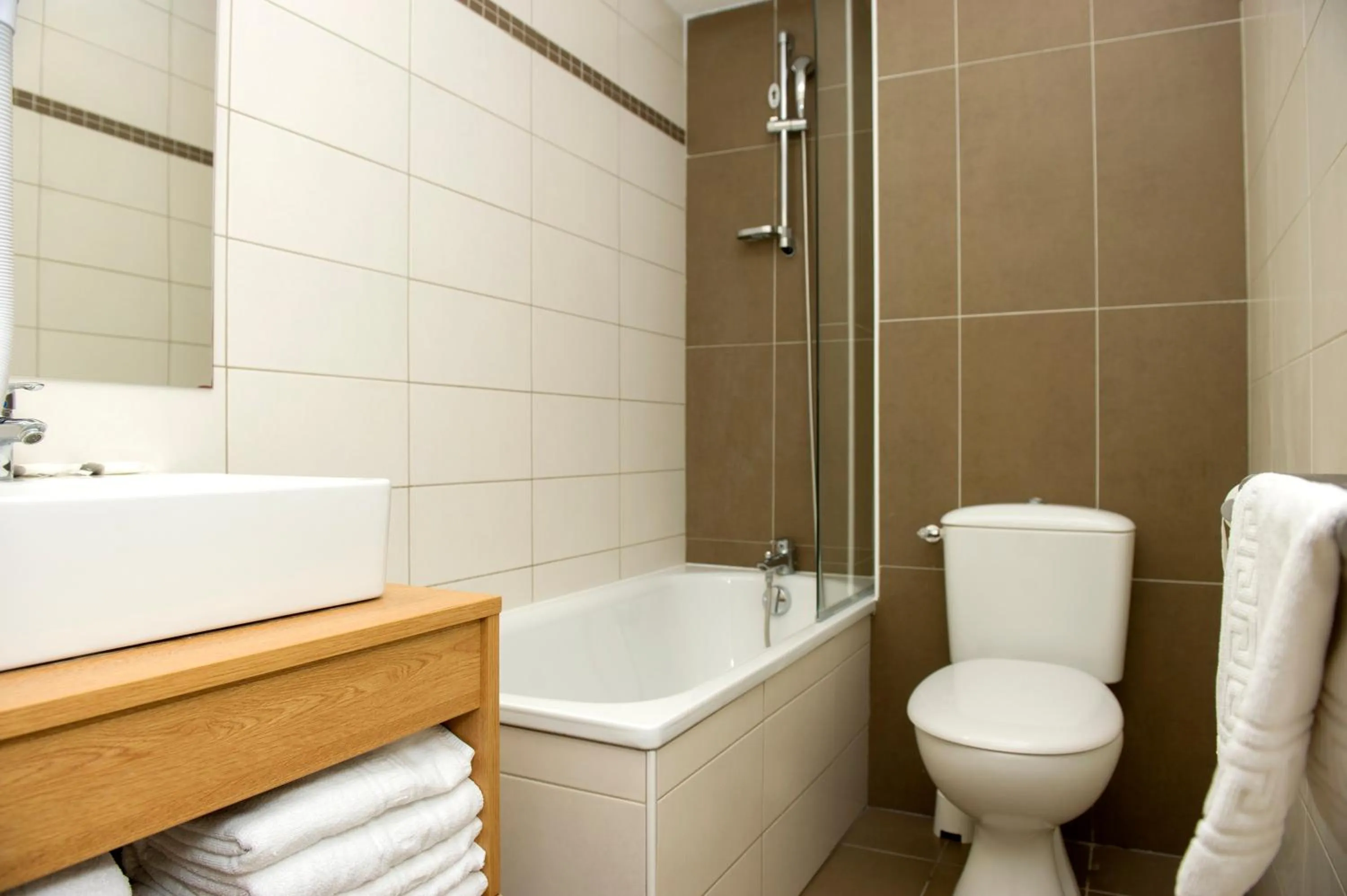 Bathroom in SOWELL Family Les Bergers