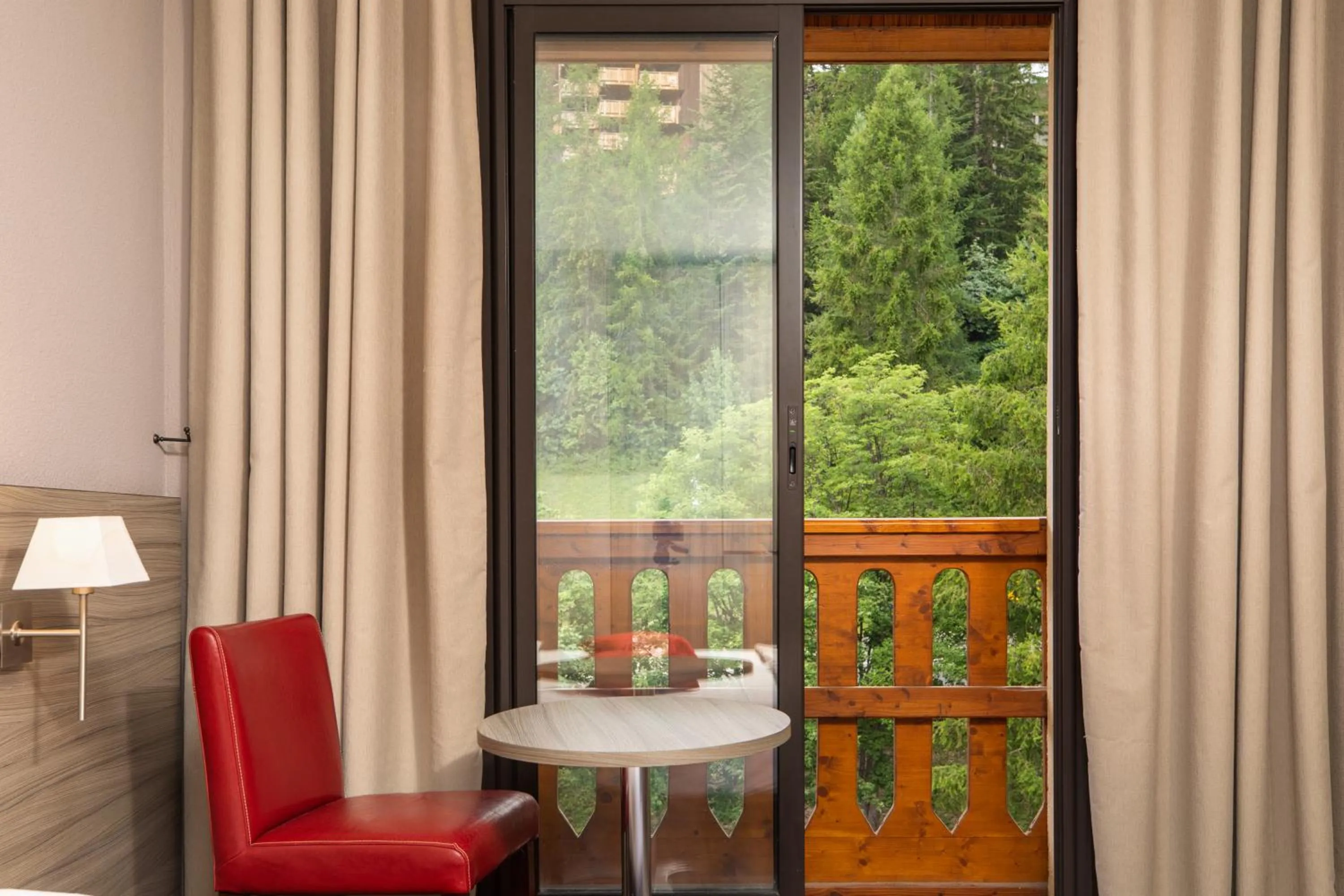 Balcony/Terrace in SOWELL Family Les Bergers