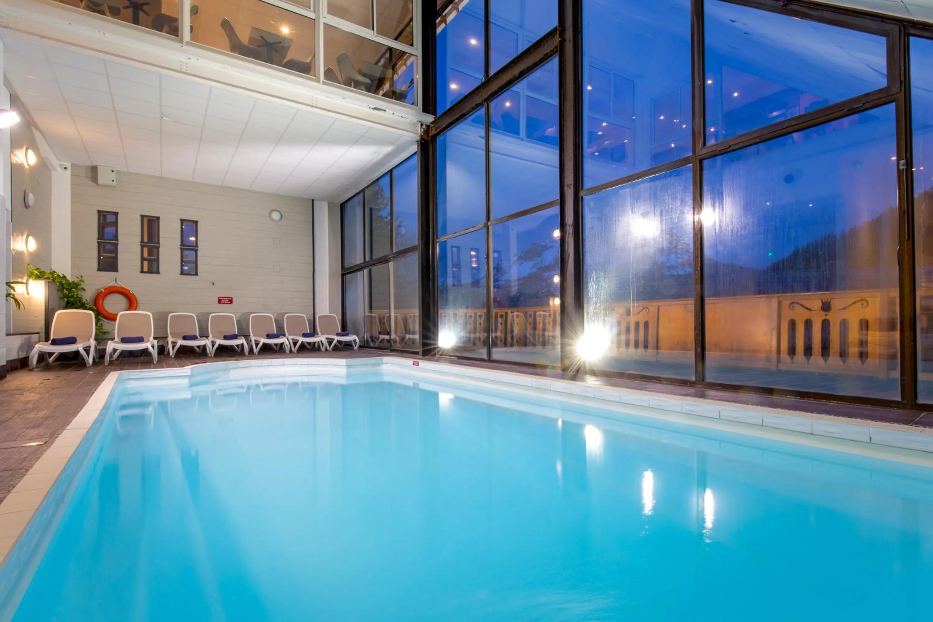 Swimming pool in SOWELL Family Les Bergers