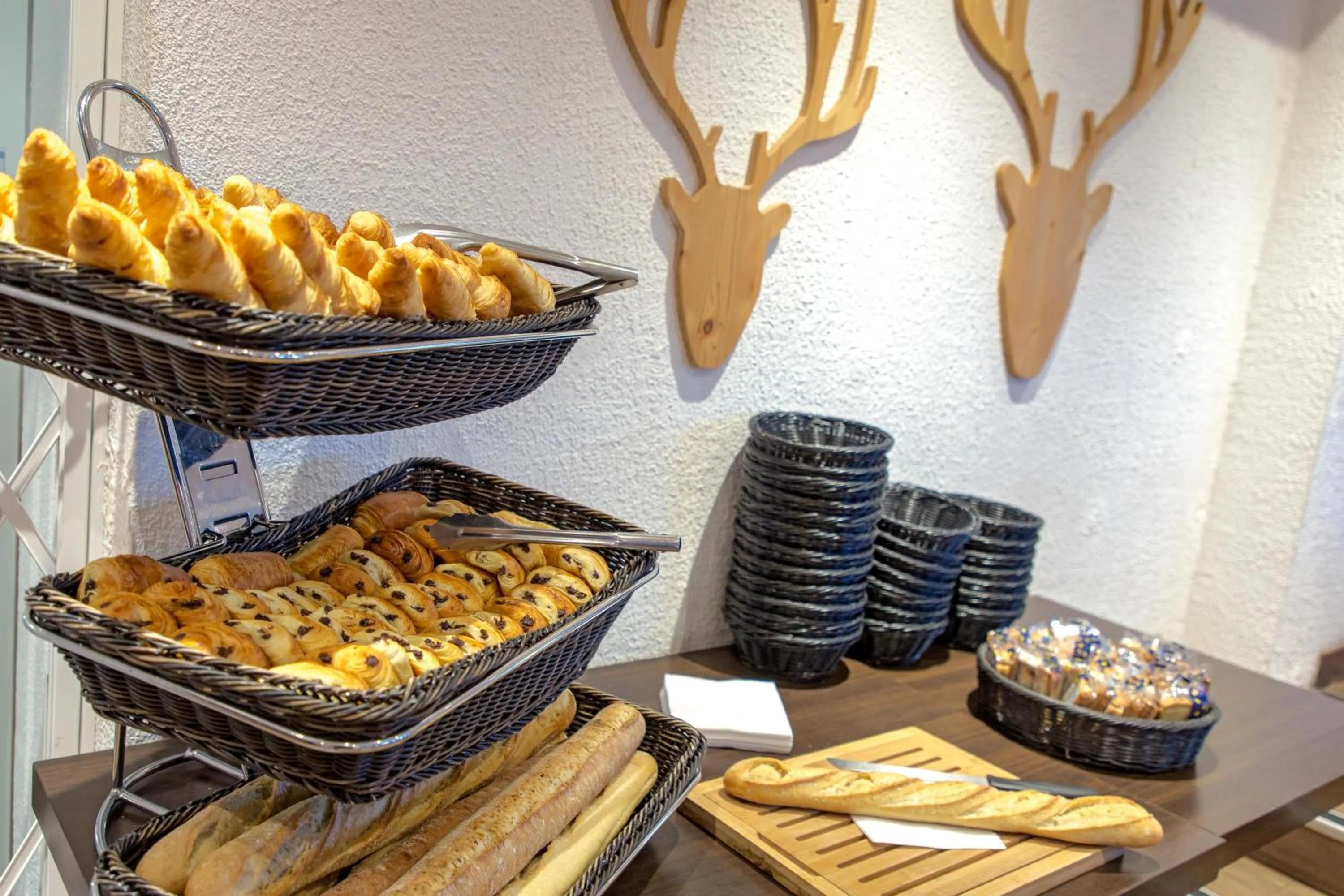 Breakfast in SOWELL Family Les Bergers