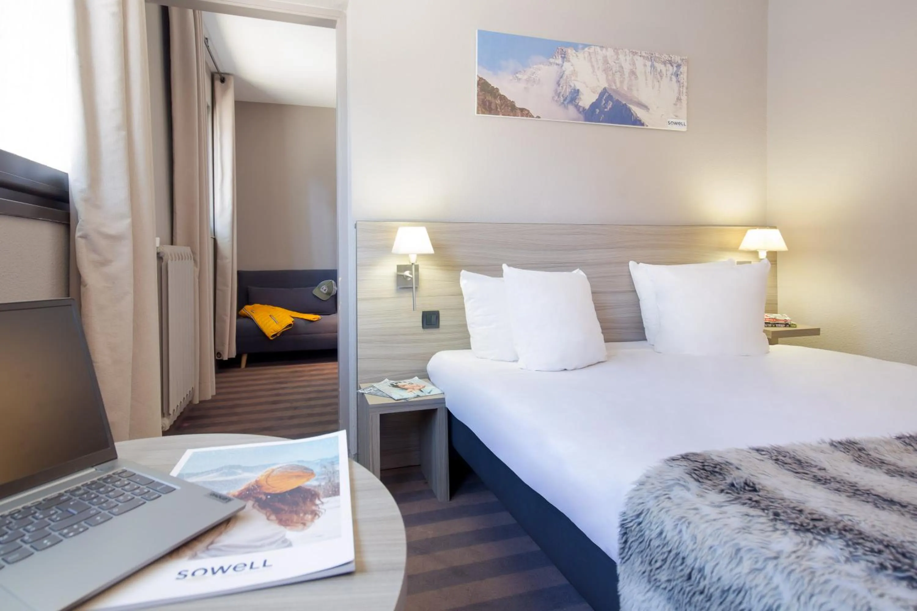 Bedroom, Bed in SOWELL Family Les Bergers