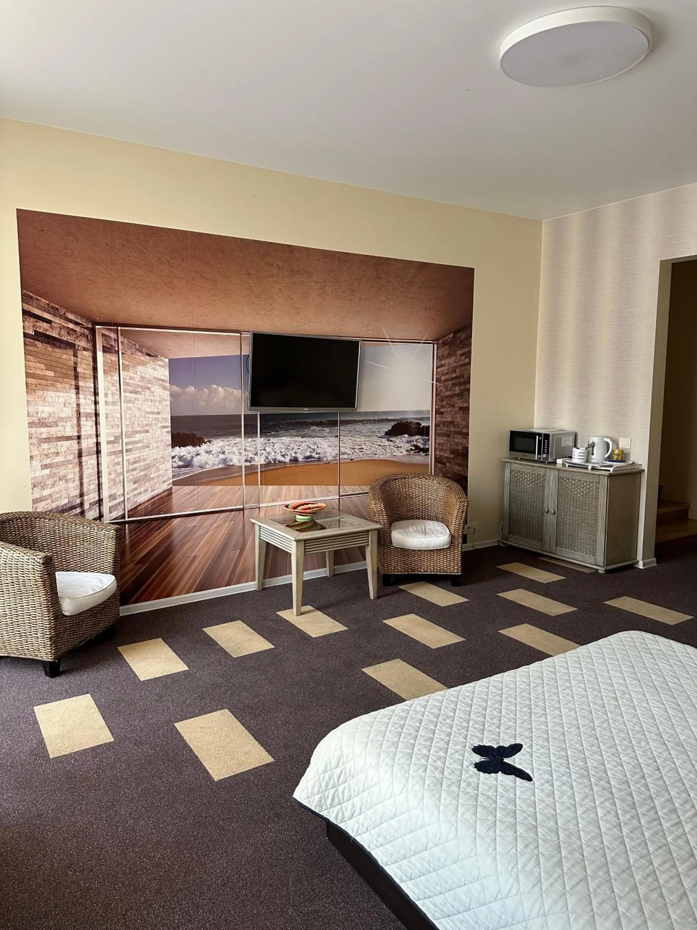 Quadruple Room with Balcony and Kitchenette in Sija's house