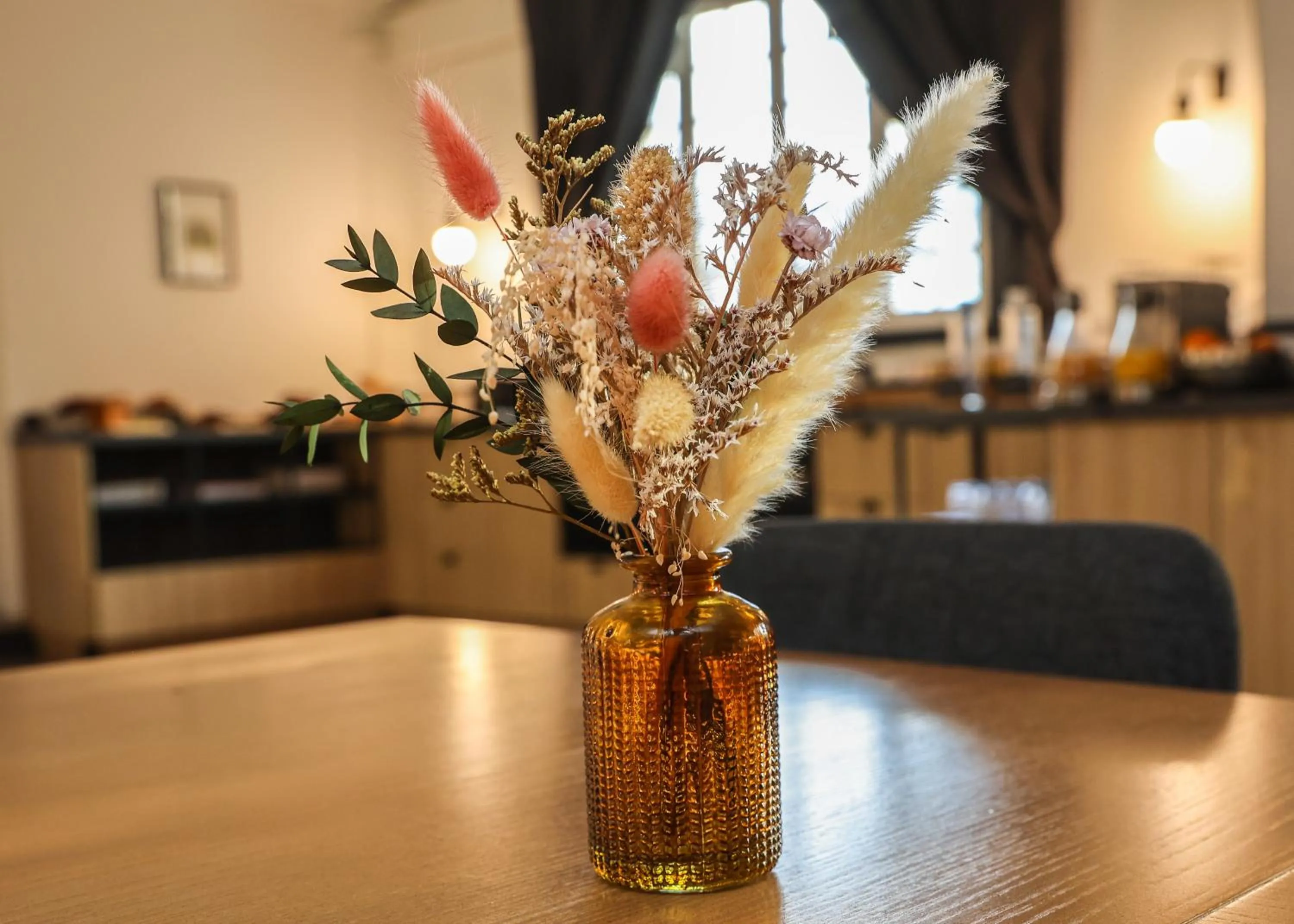 Breakfast in Hôtel La Réserve de Brive