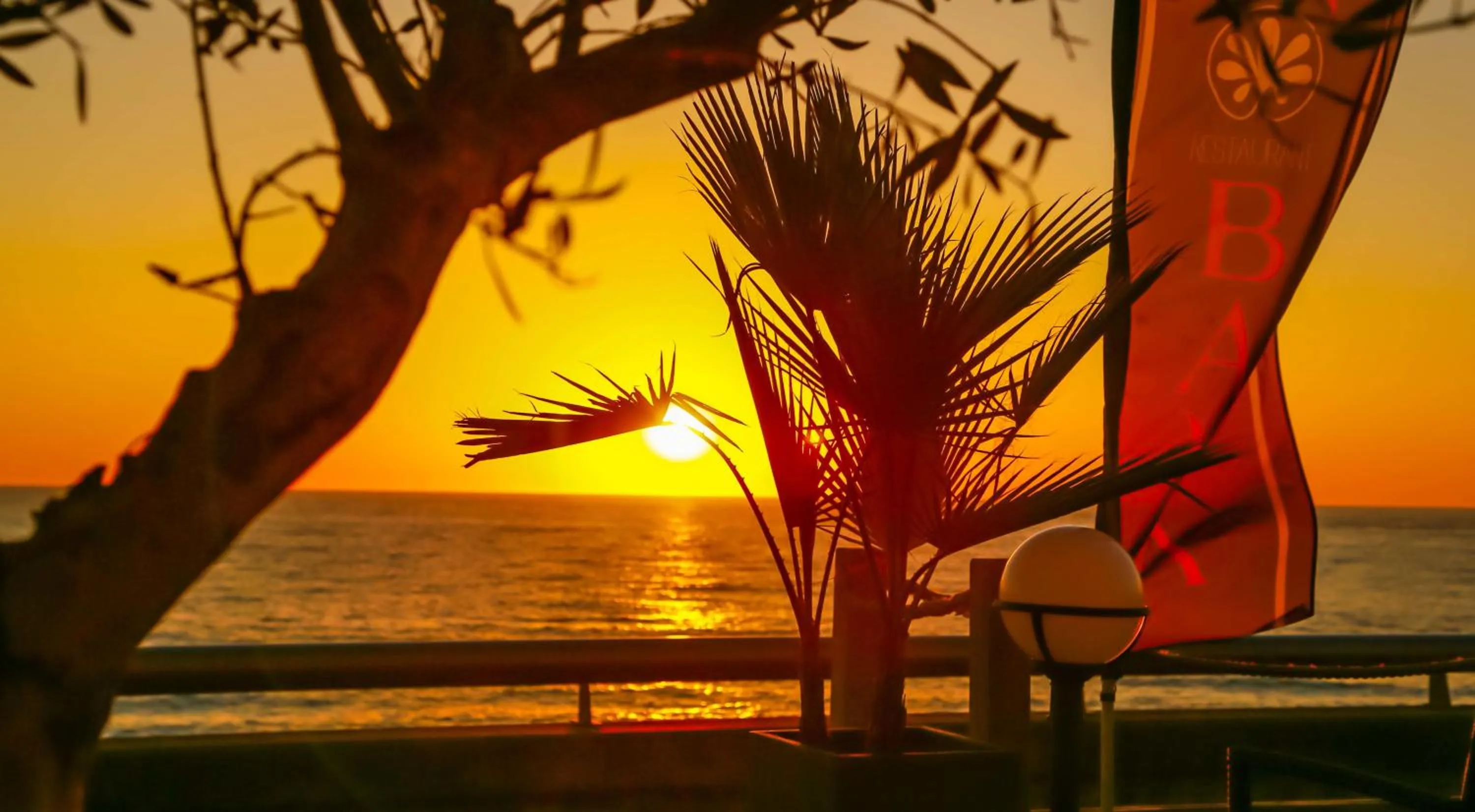 Sunset in Baya Hotel