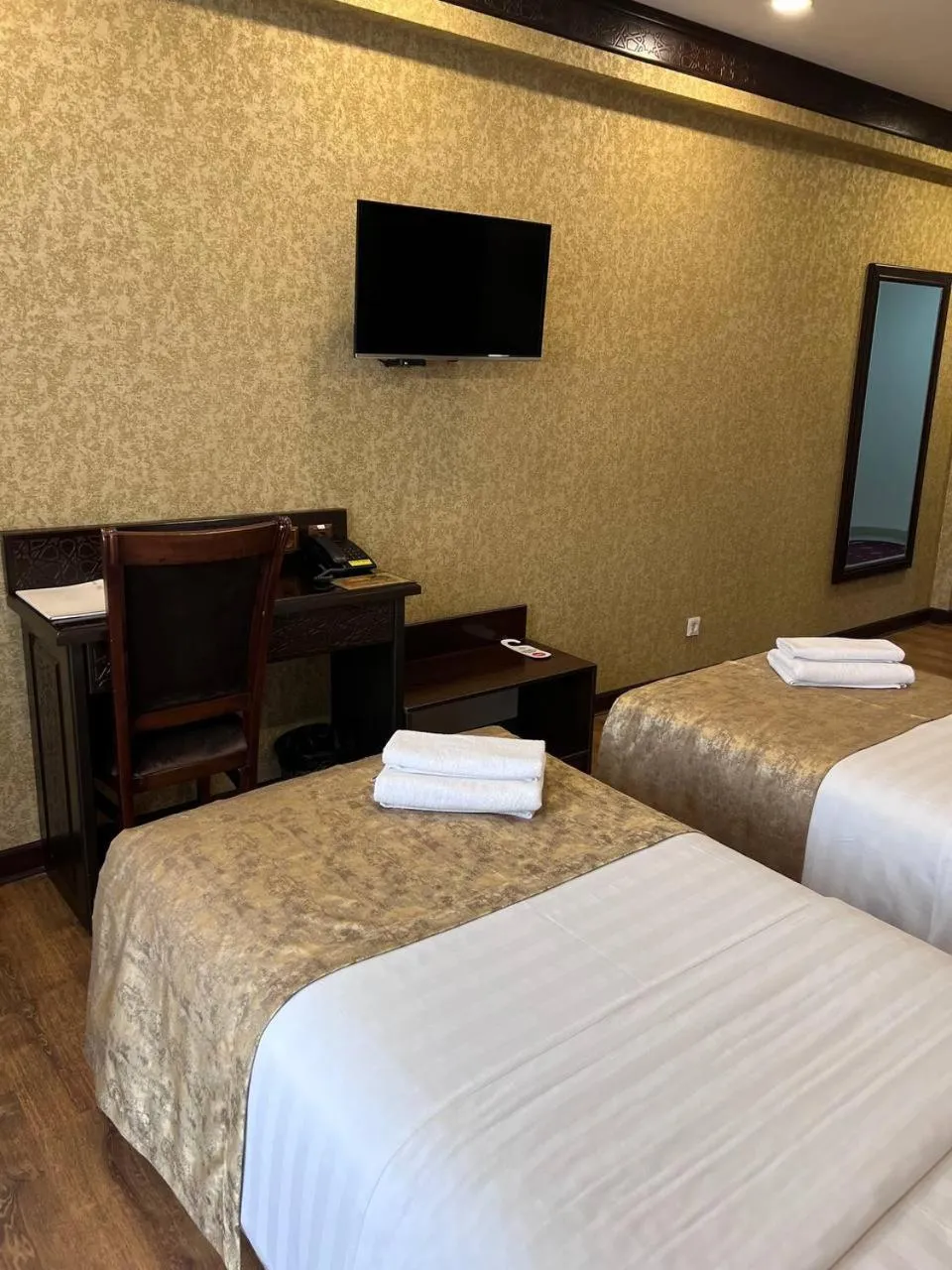 Bed in Orient Star Varahsha