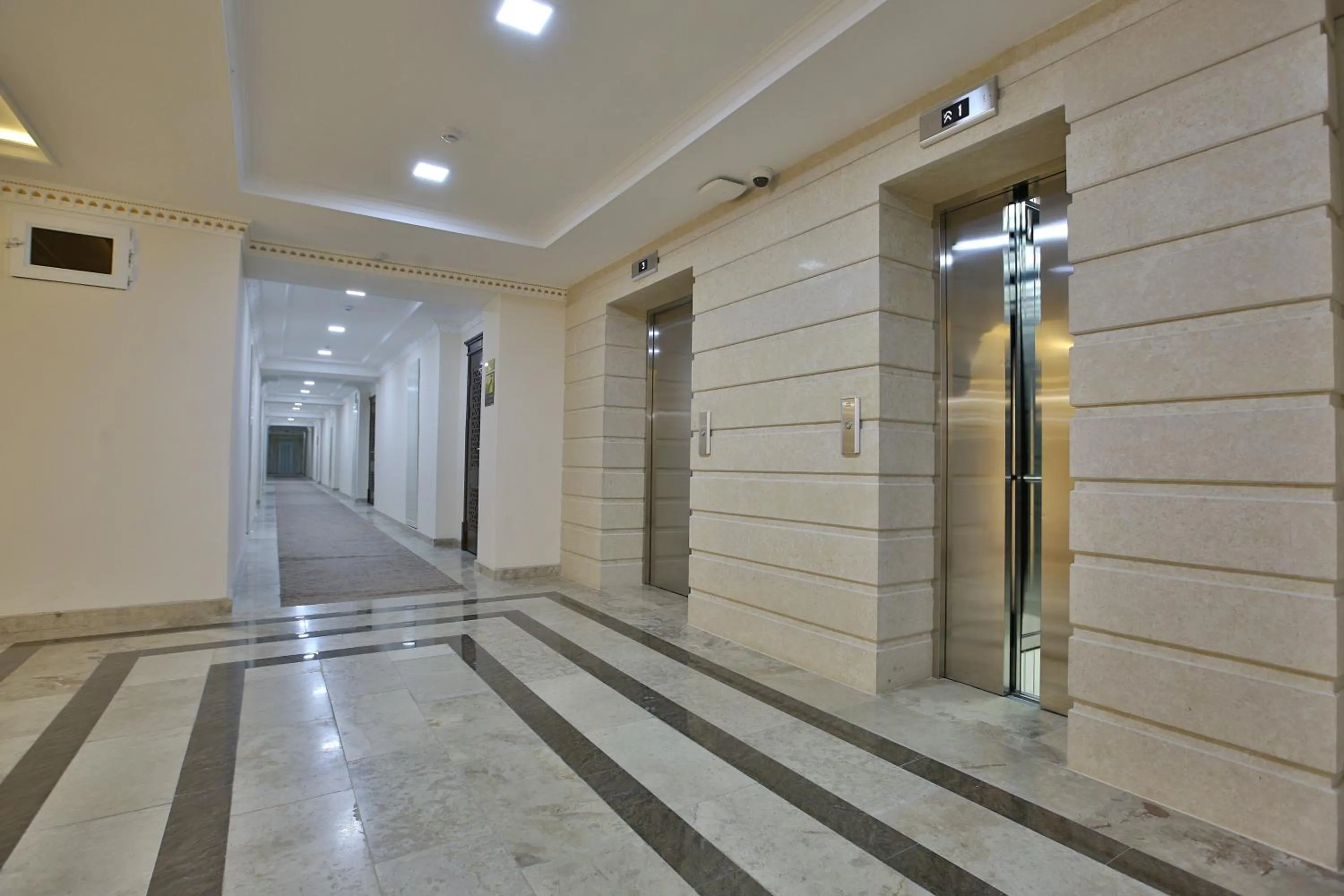 elevator in Orient Star Varahsha