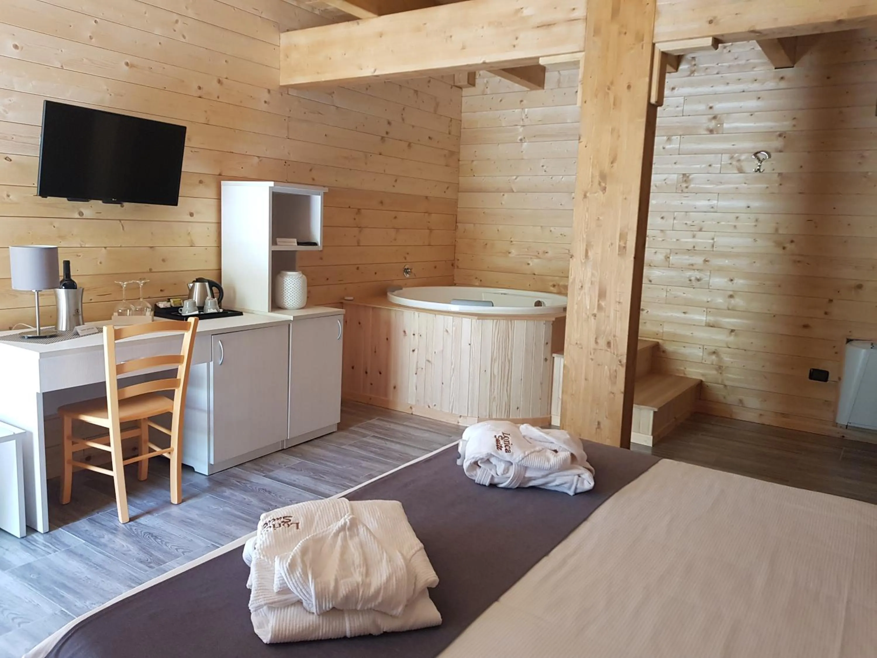 Bed in Lorica Suite Lago